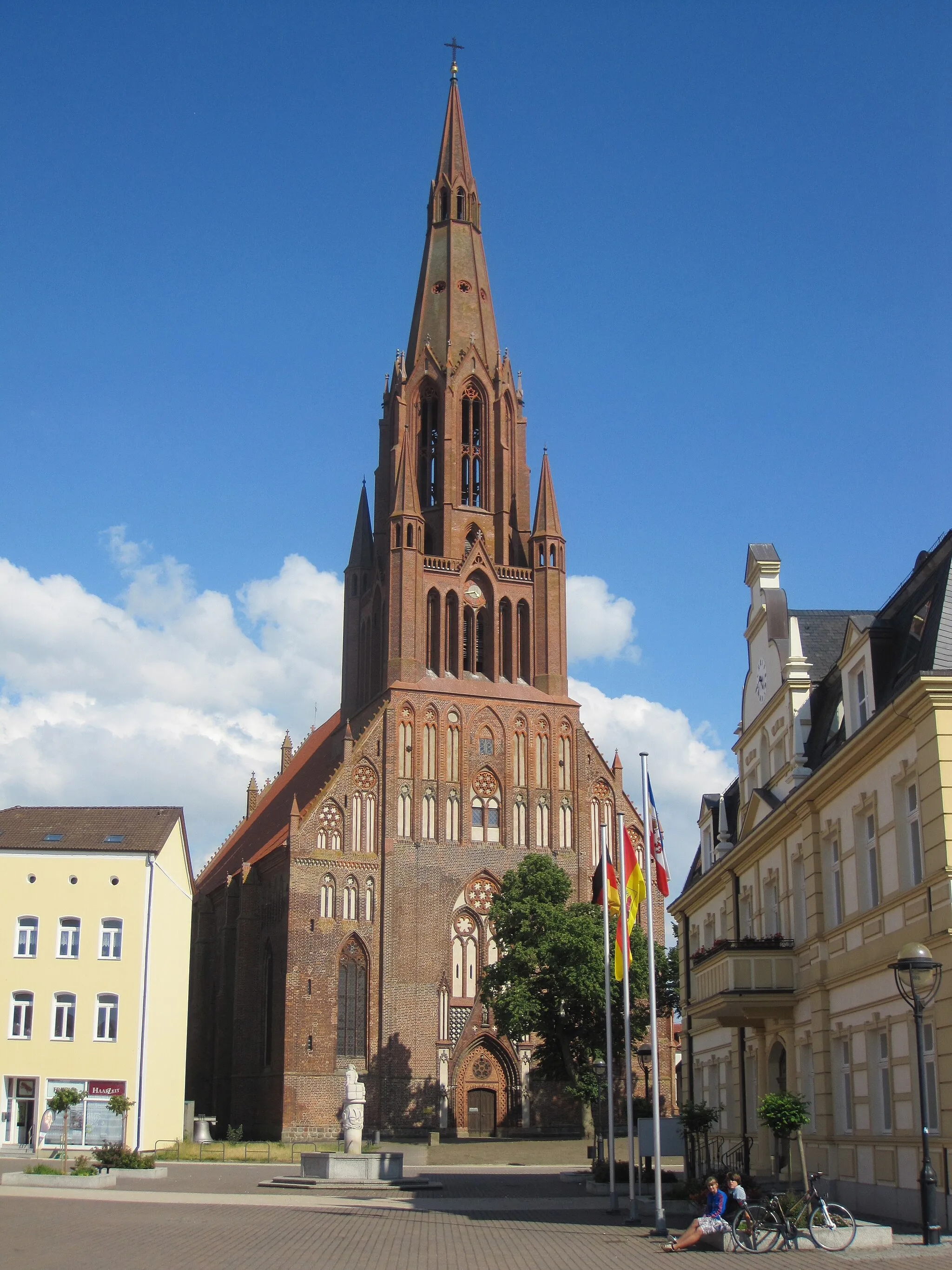 Photo showing: Church St. Bartholomaei Demmin