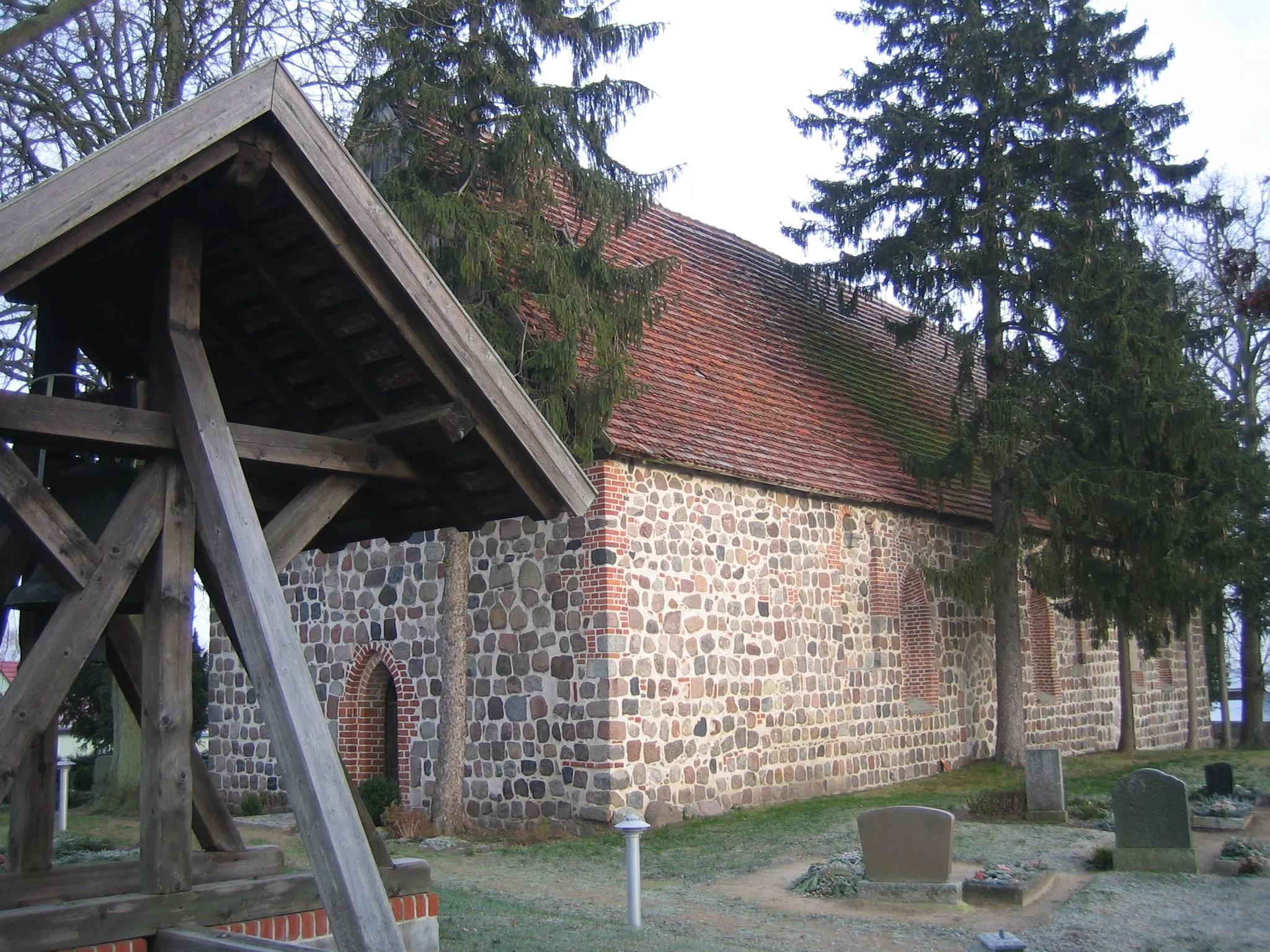 Photo showing: Dorfkirche Teschendorf, Ortsteil von Burg Stargard, Landkreis Mecklenburgische Seenplatte
