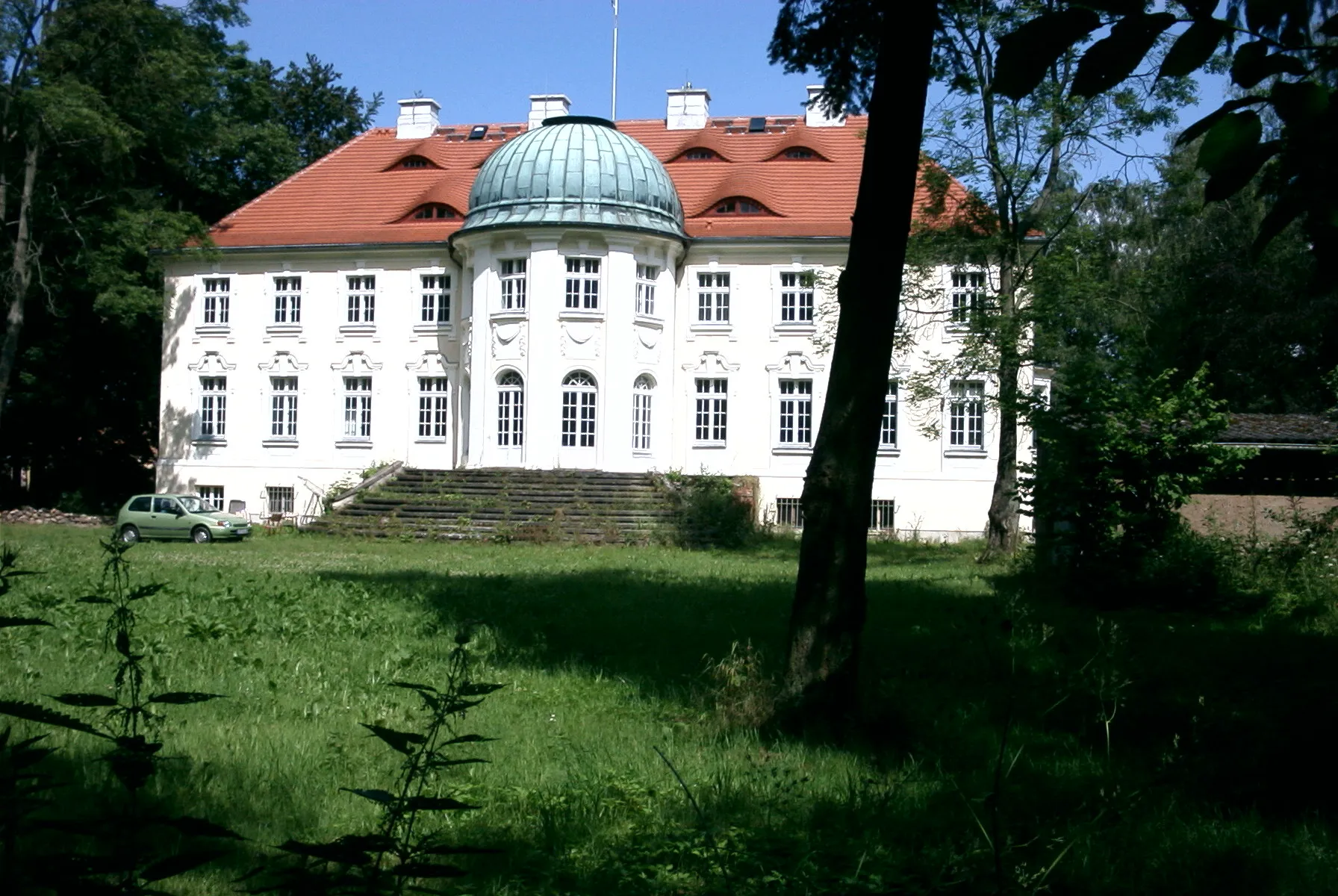 Photo showing: Schloss Bandelin - Parkseite