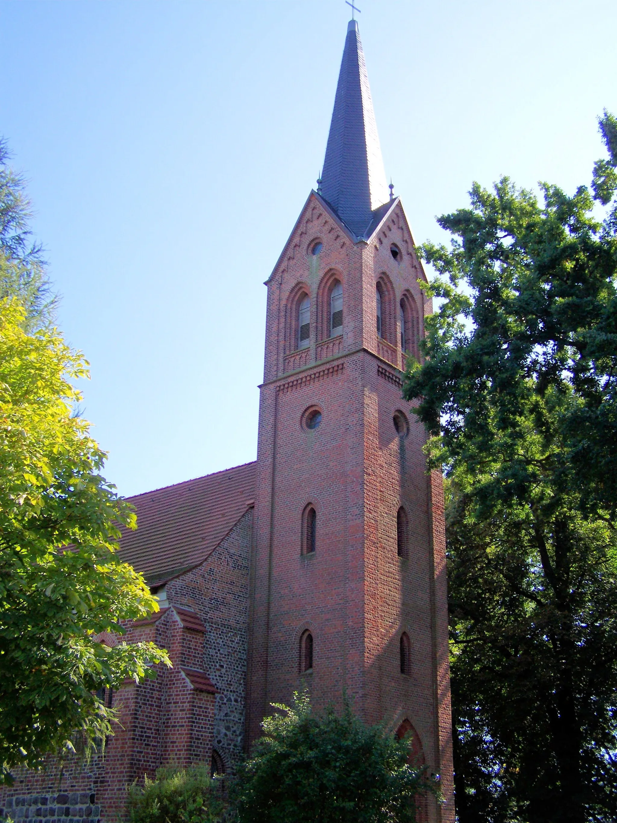 Photo showing: Krummin, Kirche St. Michael (2008-08-31)