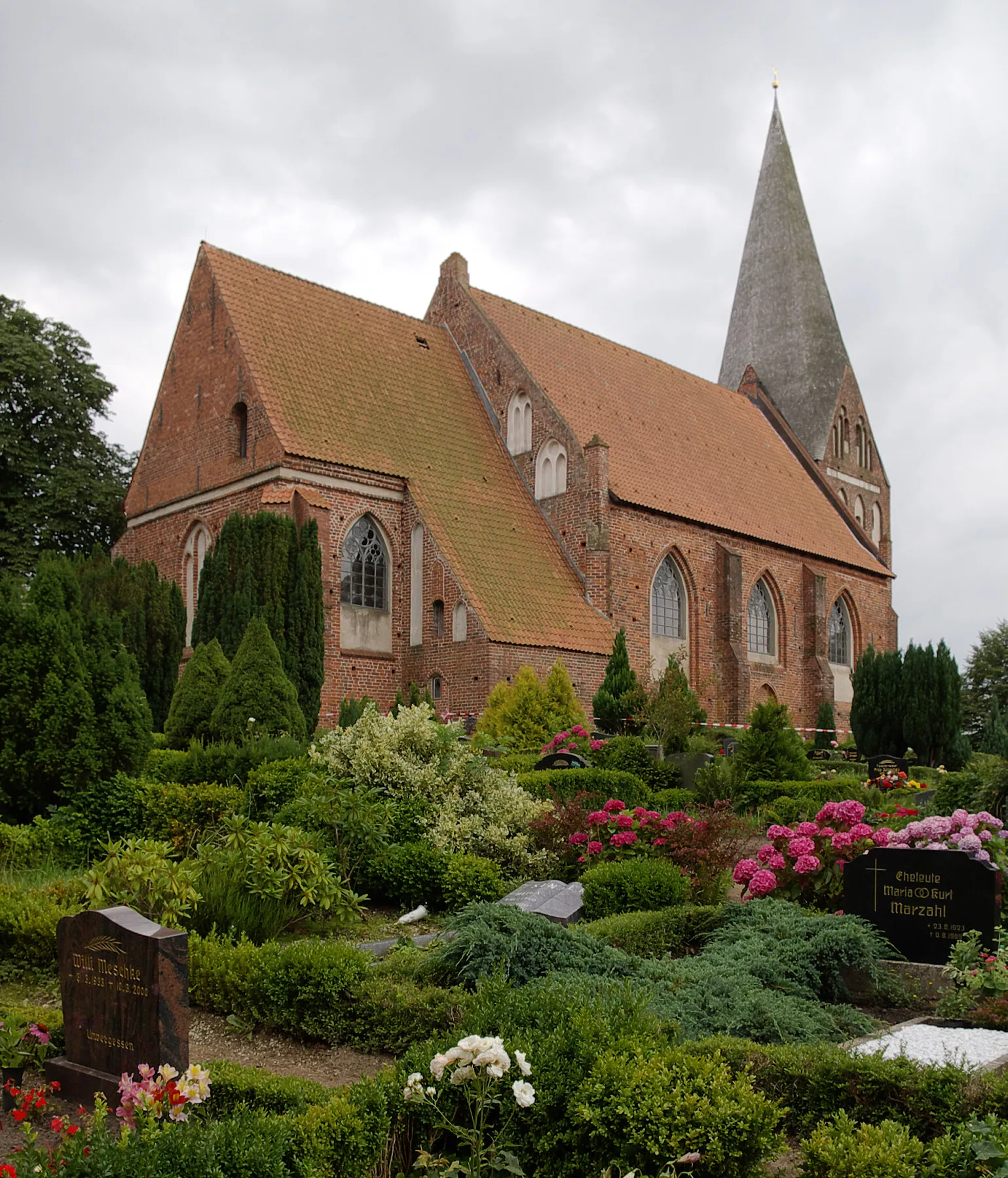 Photo showing: St. Marienkirche von Nordosten gesehen