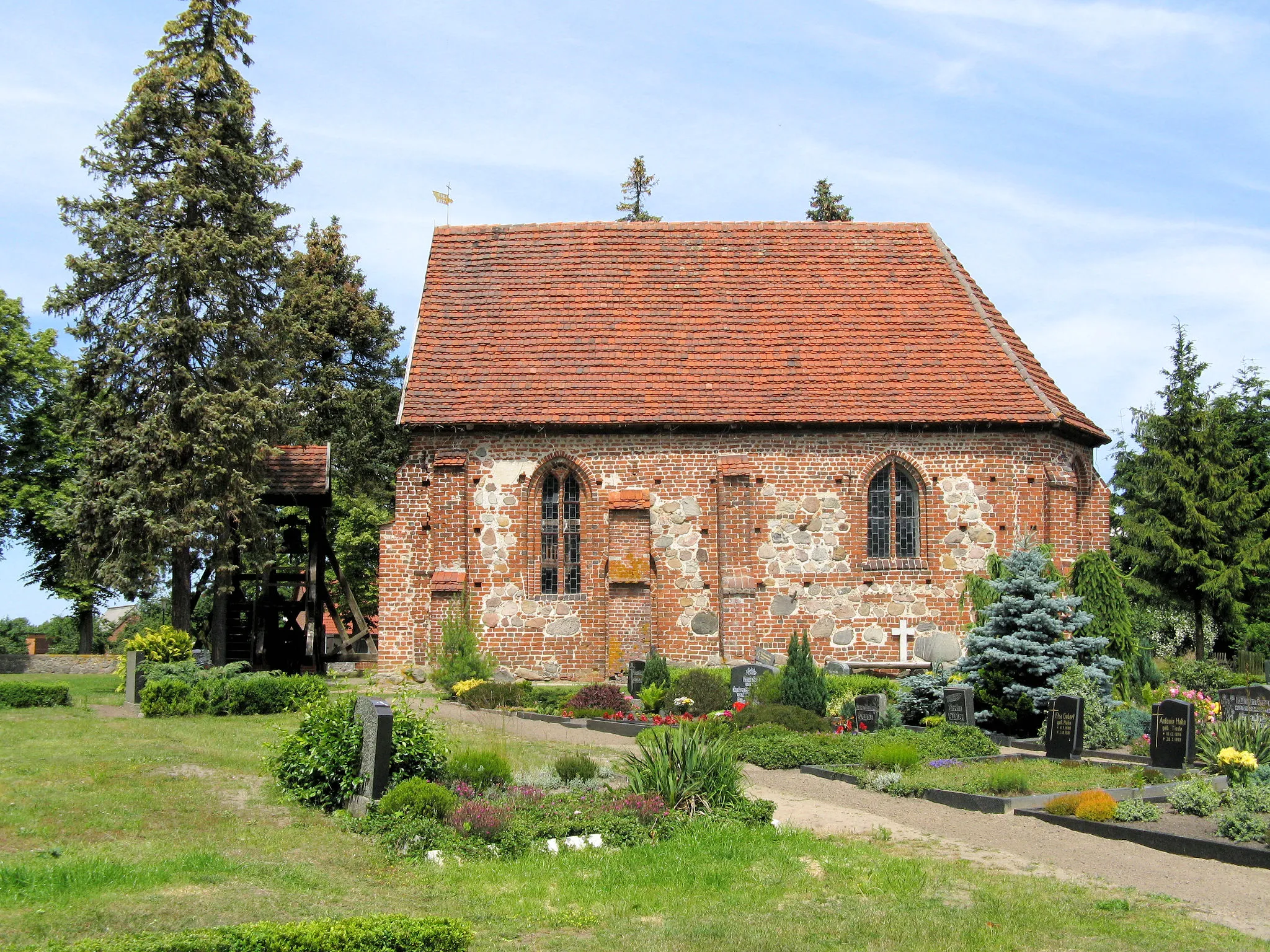 Photo showing: Church in Garwitz, disctrict Parchim, Mecklenburg-Vorpommern, Germany