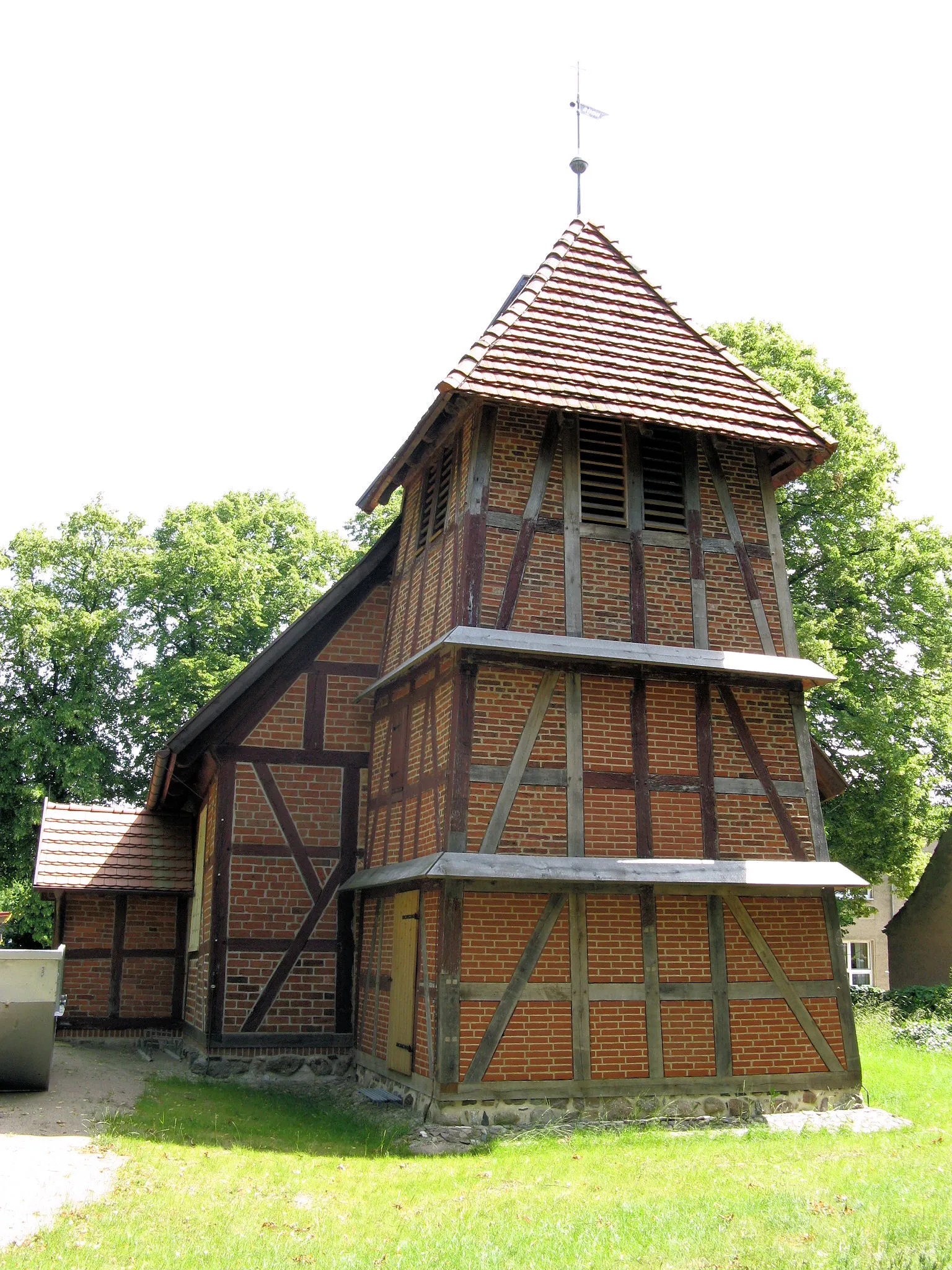Photo showing: Church in Matzlow, disctrict Parchim, Mecklenburg-Vorpommern, Germany