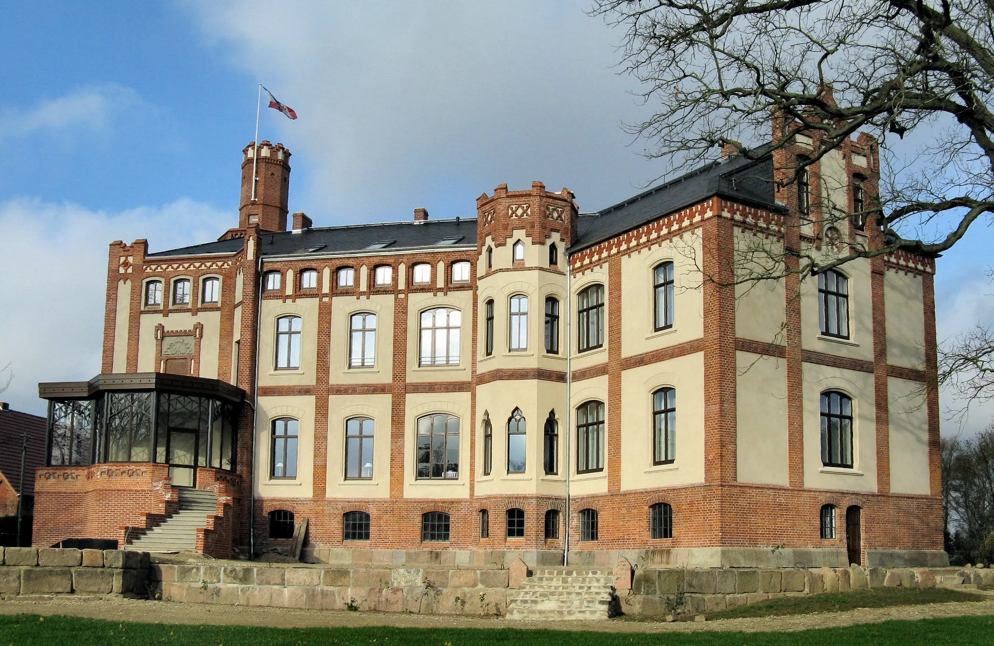 Photo showing: Manor house Schloss Gamehl in Gamehl, Mecklenburg-Vorpommern, Germany