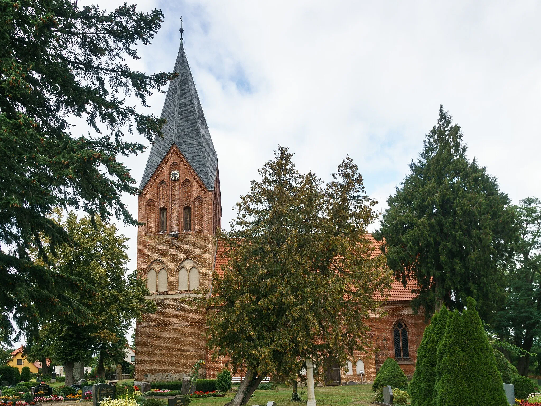 Photo showing: Dorfkirche, an der Ringstraße in Jabel   ID 228