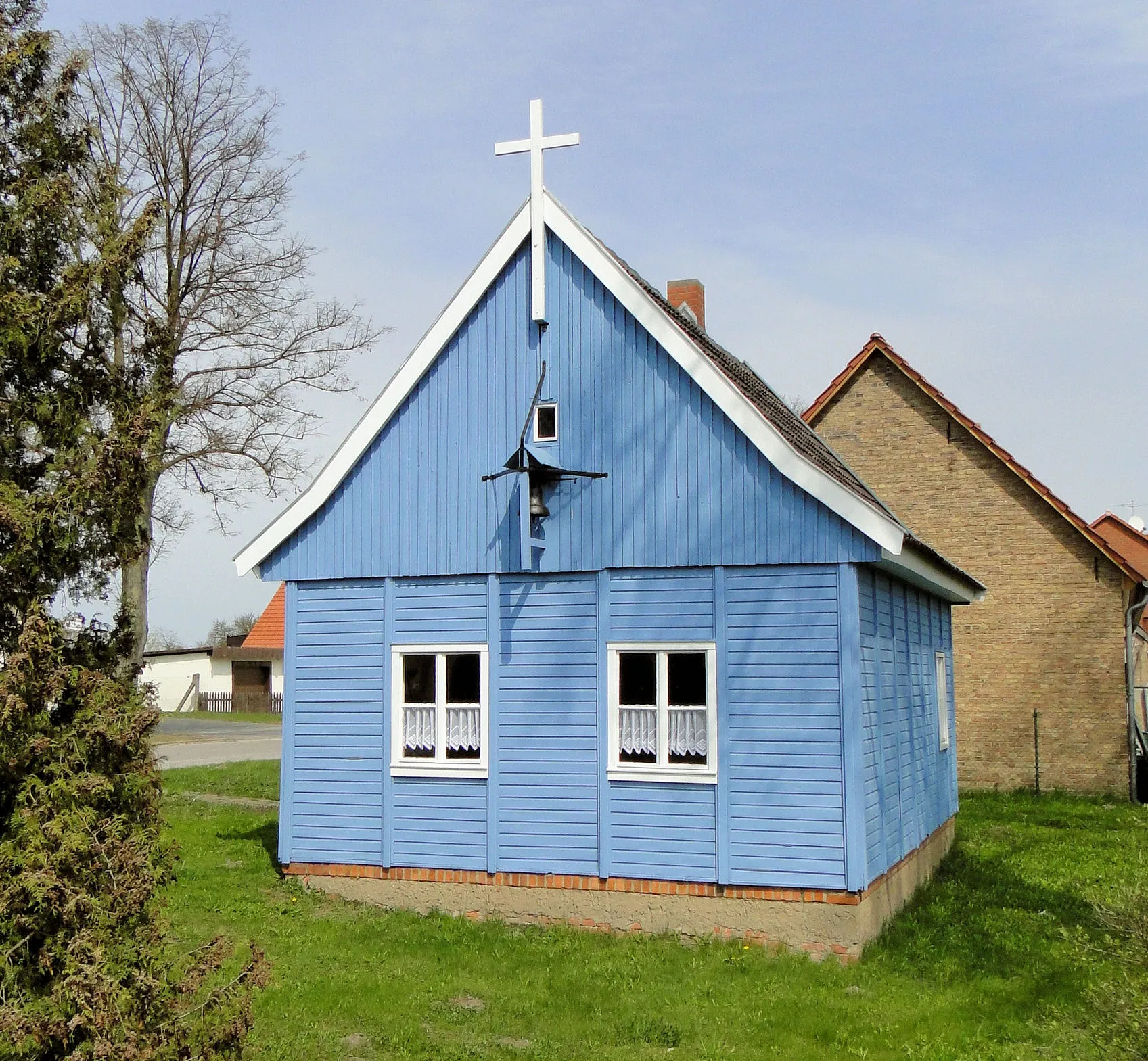Photo showing: Chapel in Carpin, disctrict Mecklenburgische Seenplatte, Mecklenburg-Vorpommern, Germany