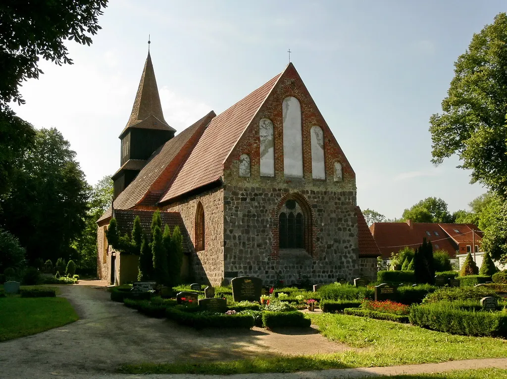 Photo showing: Die Dorfkirche von Blankenhagen
