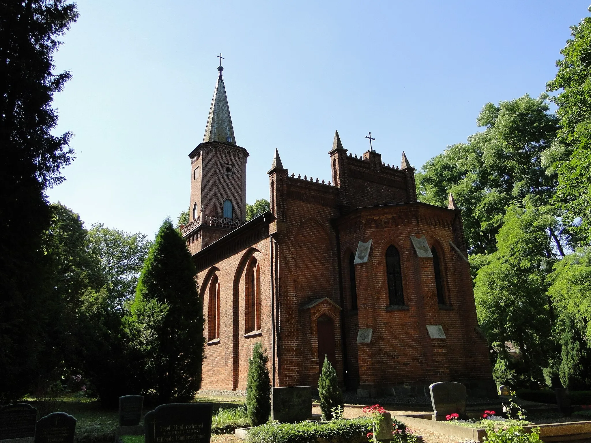 Photo showing: Church in Briggow, district Demmin, Mecklenburg-Vorpommern, Germany