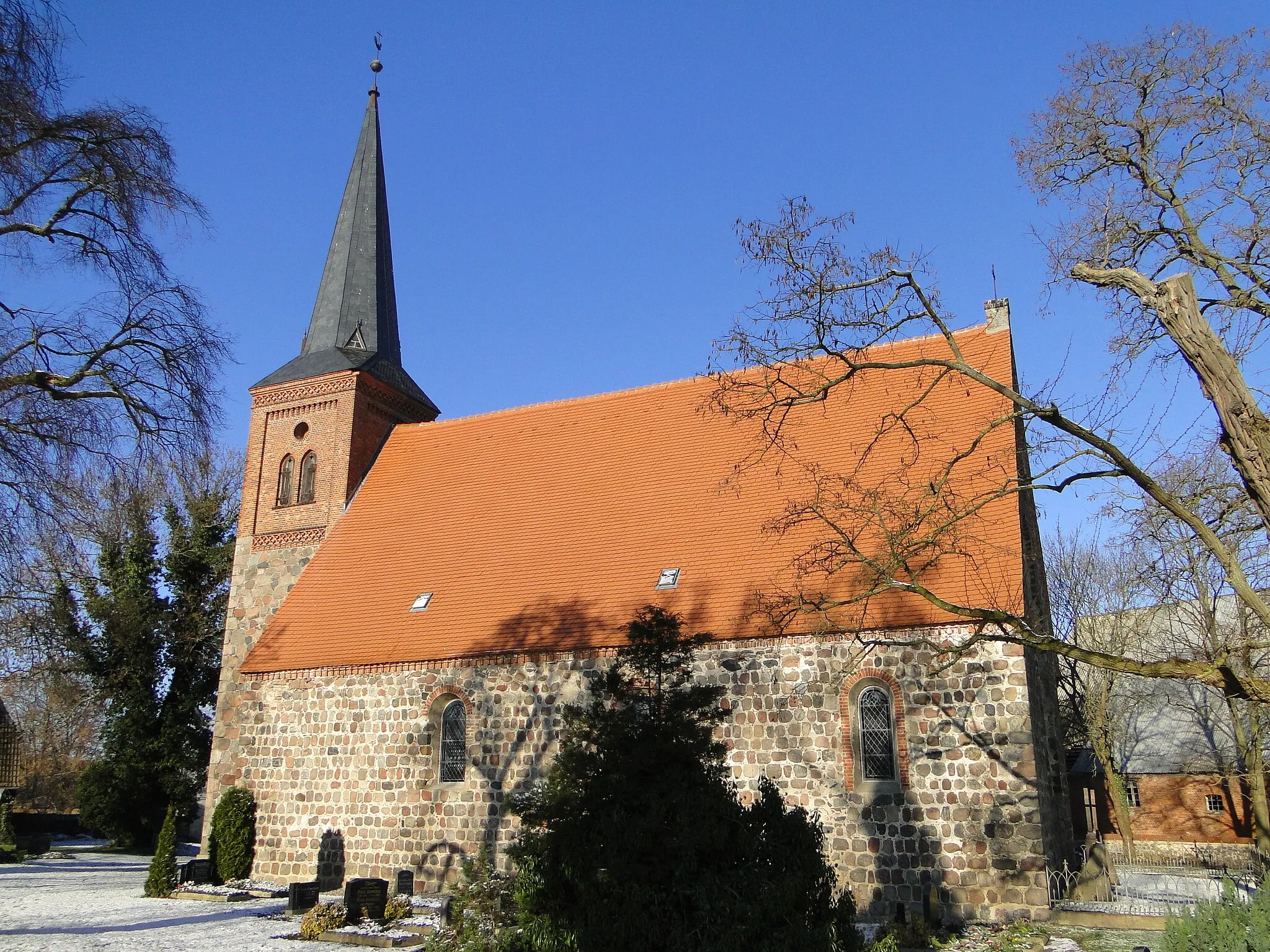 Photo showing: Church in Beseritz, district Mecklenburg-Strelitz, Mecklenburg-Vorpommern, Germany