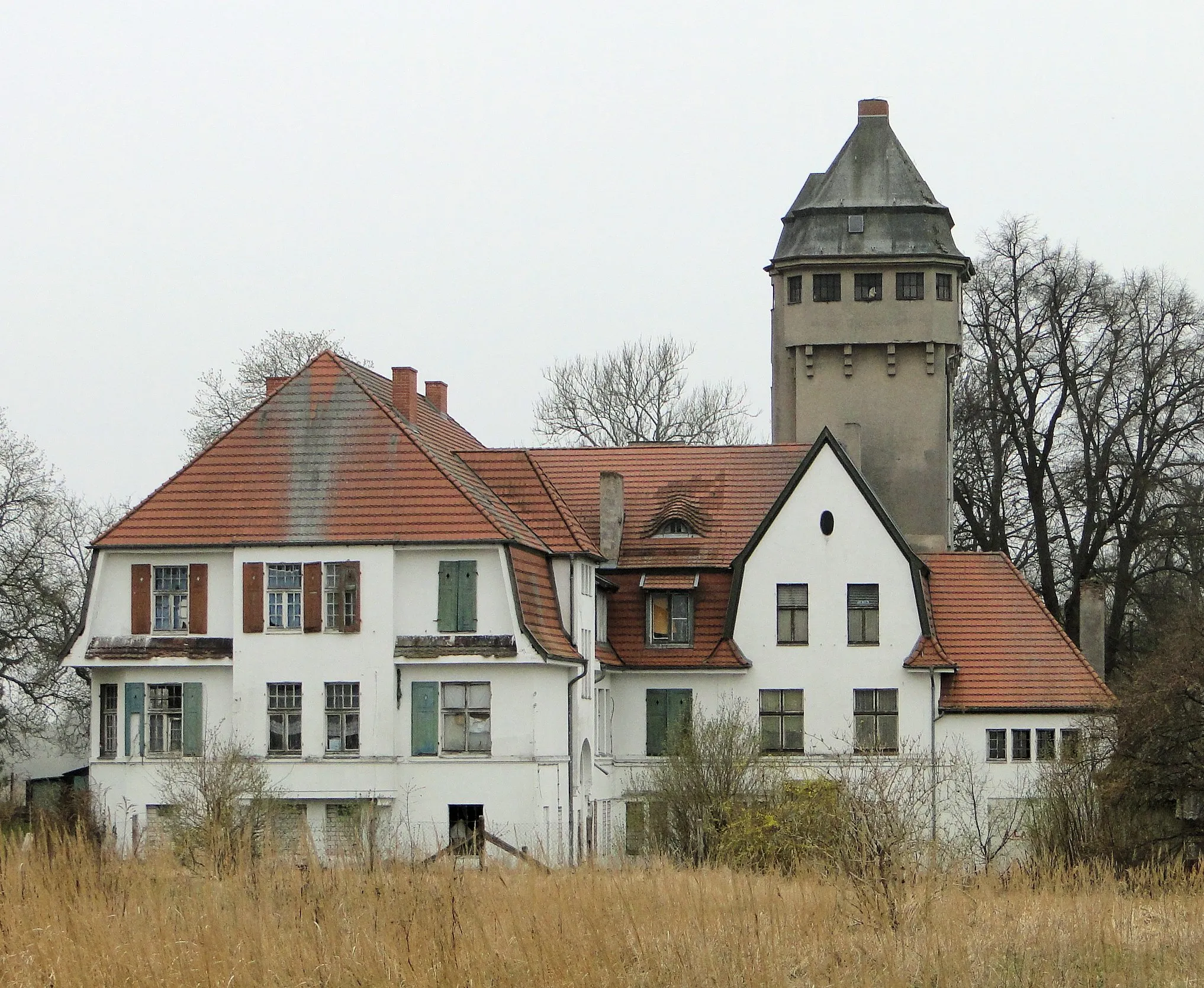 Photo showing: Former manor house in Zehna, district Rostock, Mecklenburg-Vorpommern, Germany