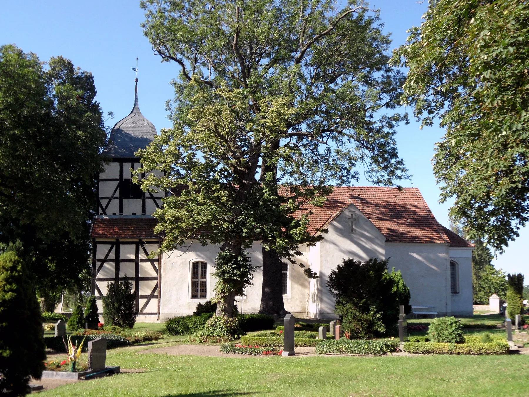Photo showing: Spantekow, Amt Anklam-Land, Landkreis Vorpommern-Greifswald, Mecklenburg-Vorpommern. Kirche, Ansicht von Süden