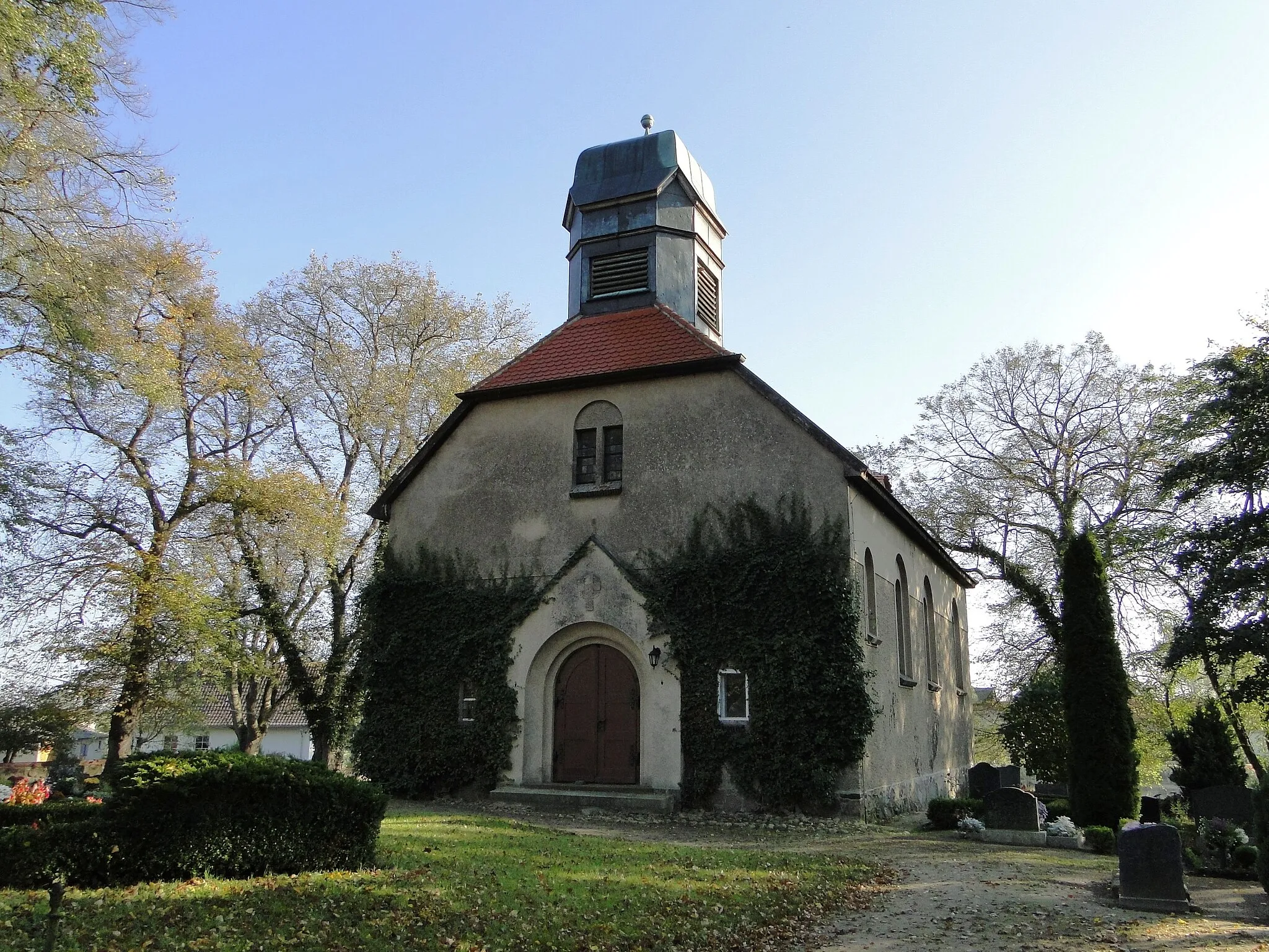 Photo showing: Church in Lapitz, district Müritz, Mecklenburg-Vorpommern, Germany