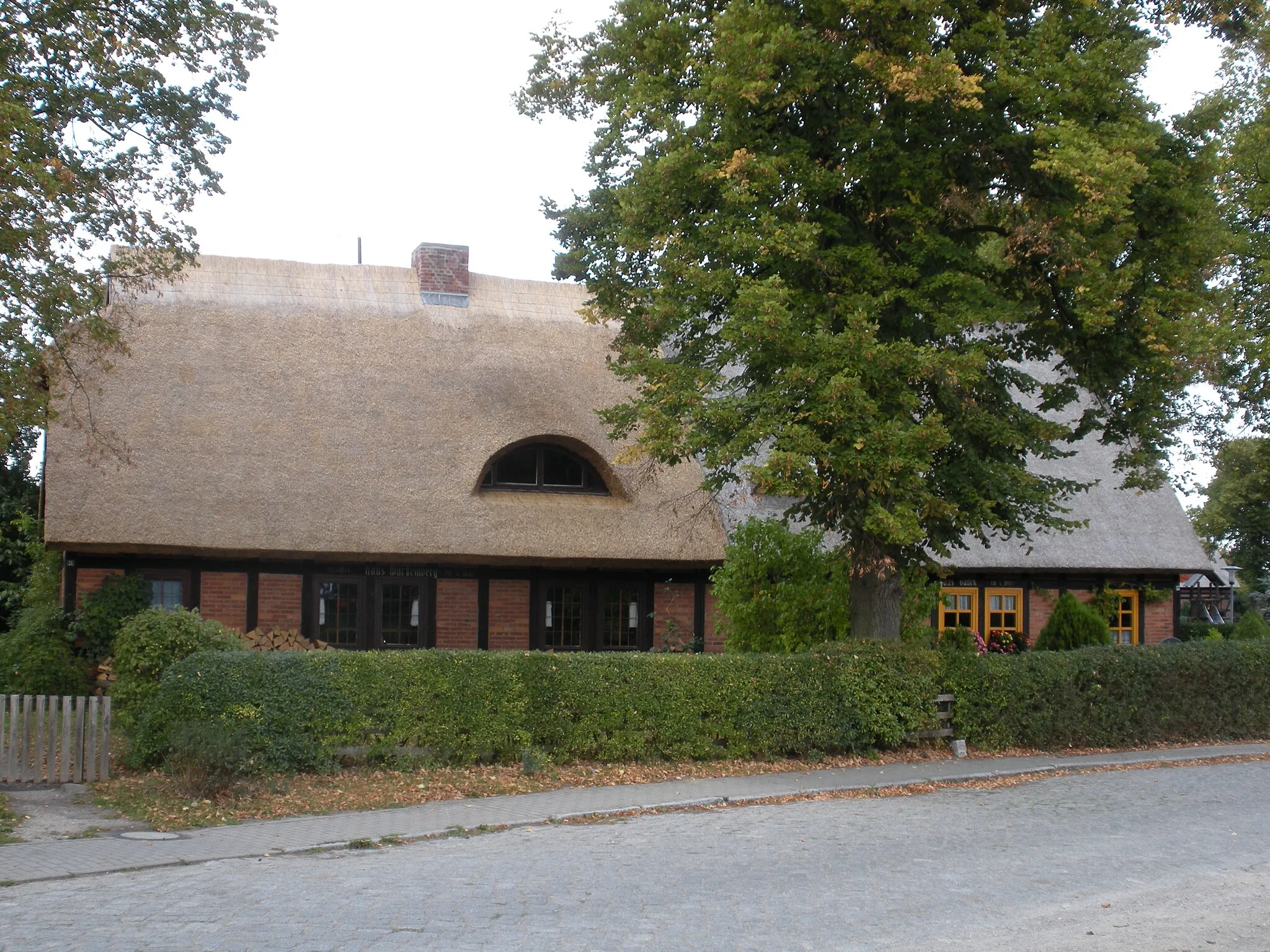 Photo showing: Houses of Baden and Wurttemberg in Penzlin-Alt Rehse