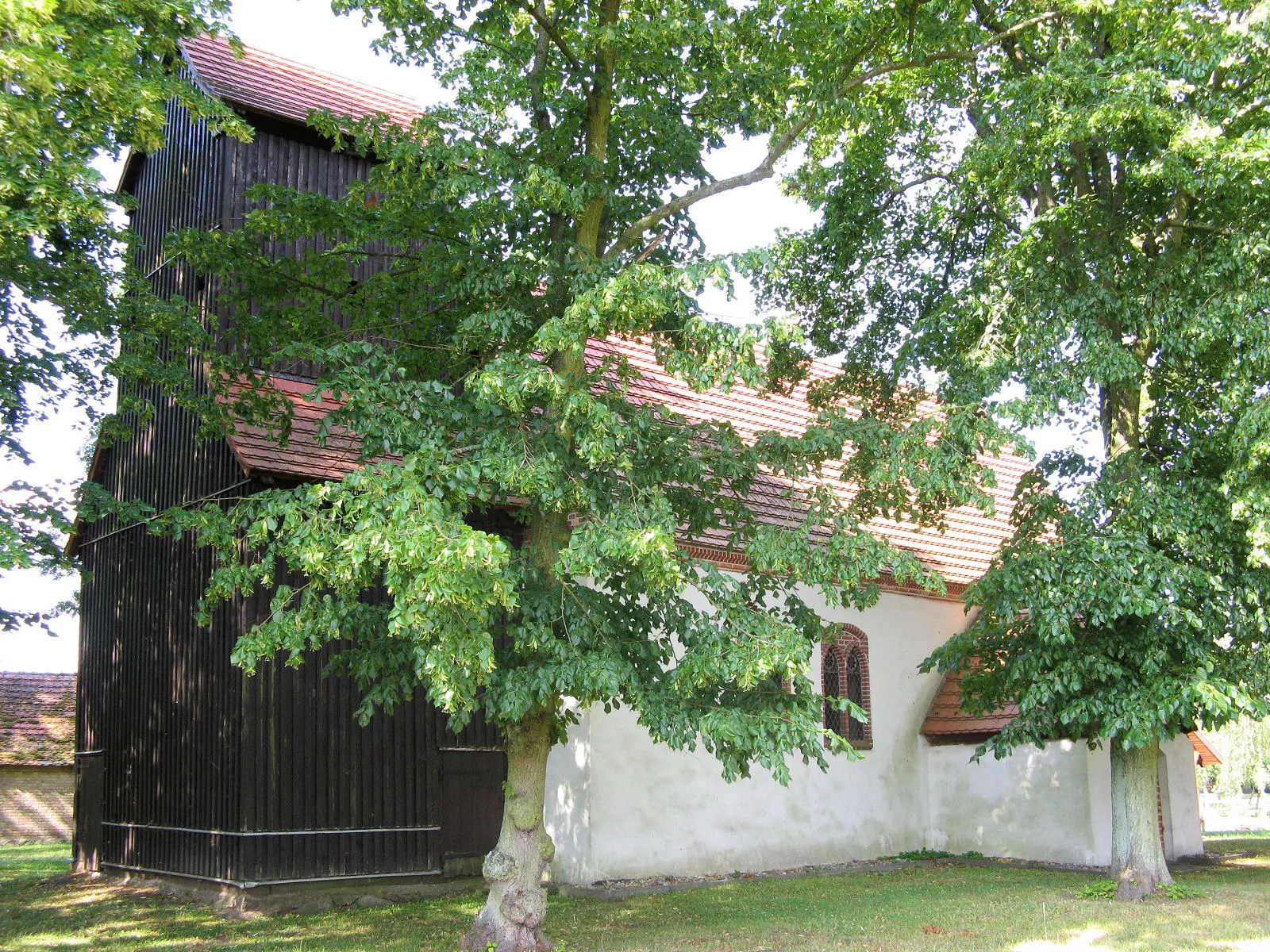 Photo showing: Church in Kieve, disctrict Mecklenburgische Seenplatte, Mecklenburg-Vorpommern, Germany