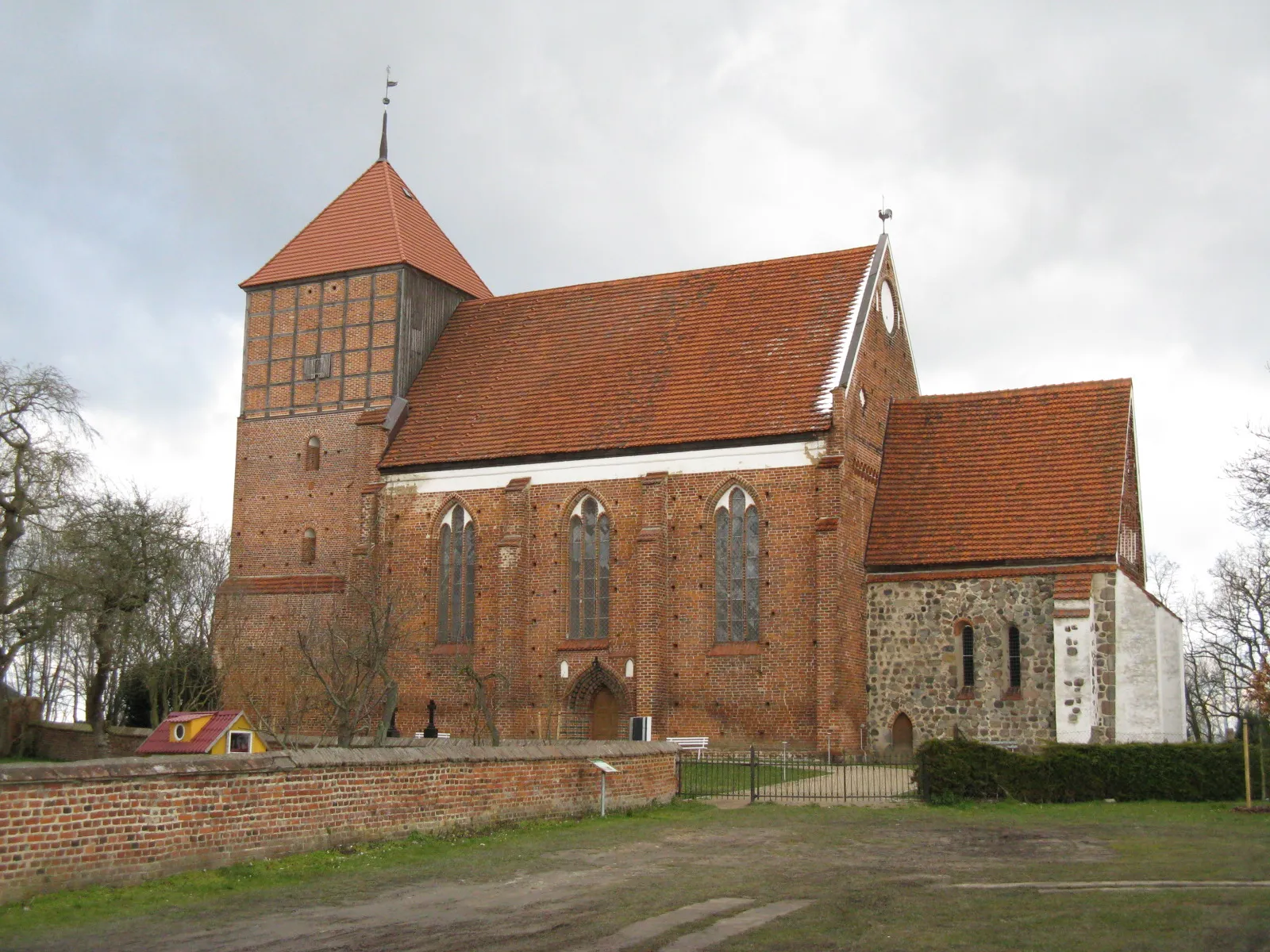 Photo showing: Church in Mestlin, Germany