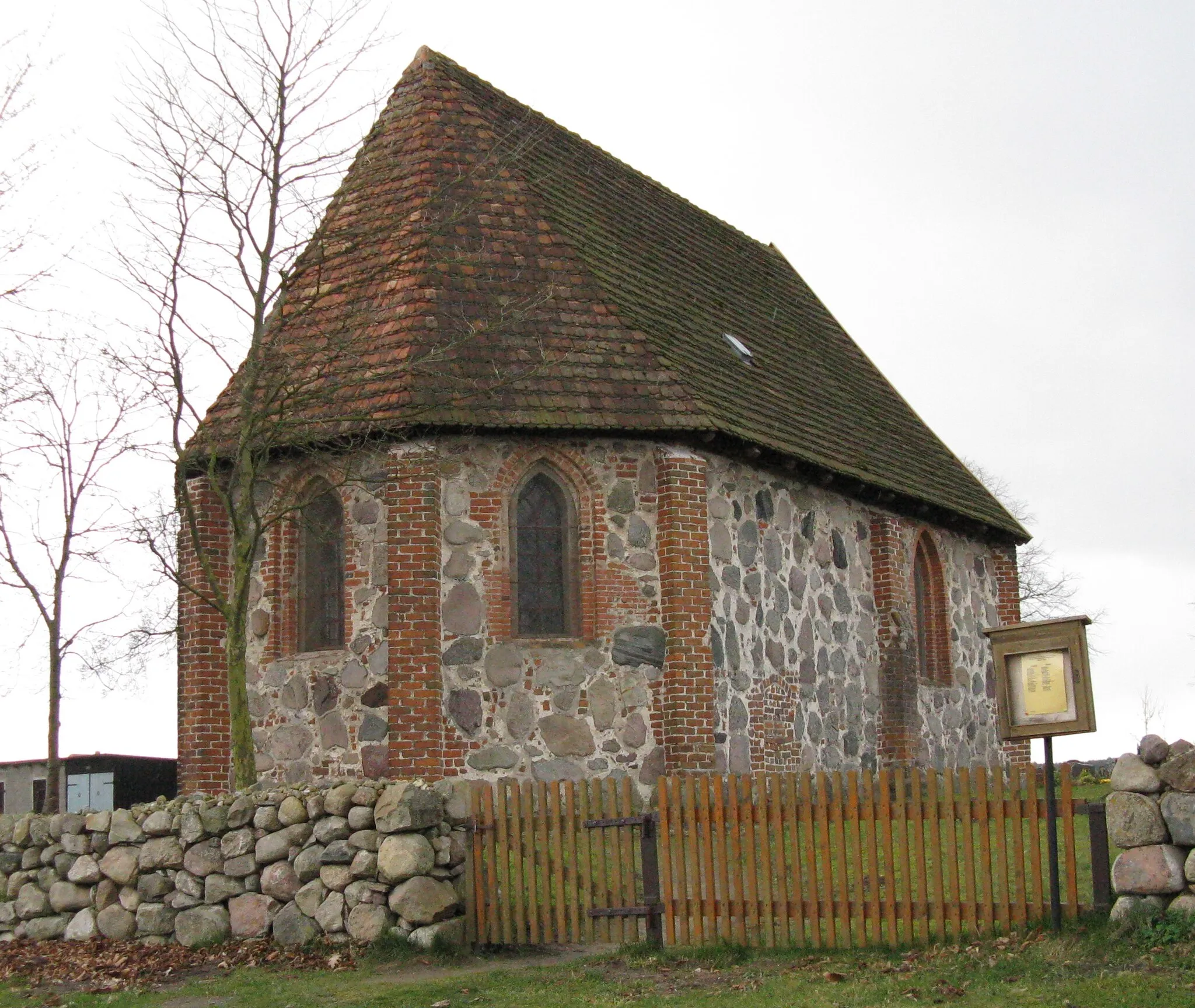 Photo showing: Dorfkirche in Ruthenbeck