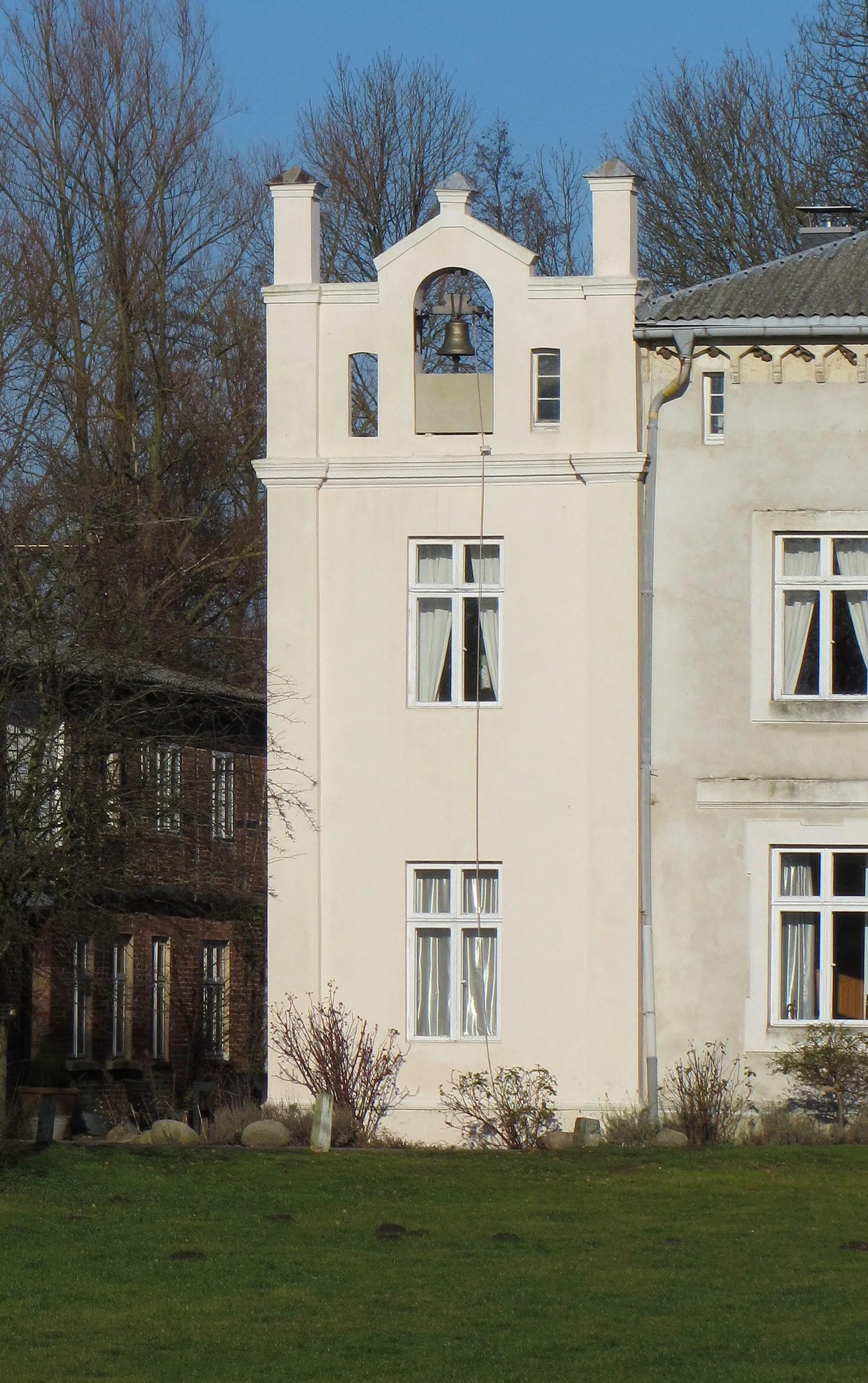 Photo showing: Manor house in Roggow, district Rostock, Mecklenburg-Vorpommern, Germany