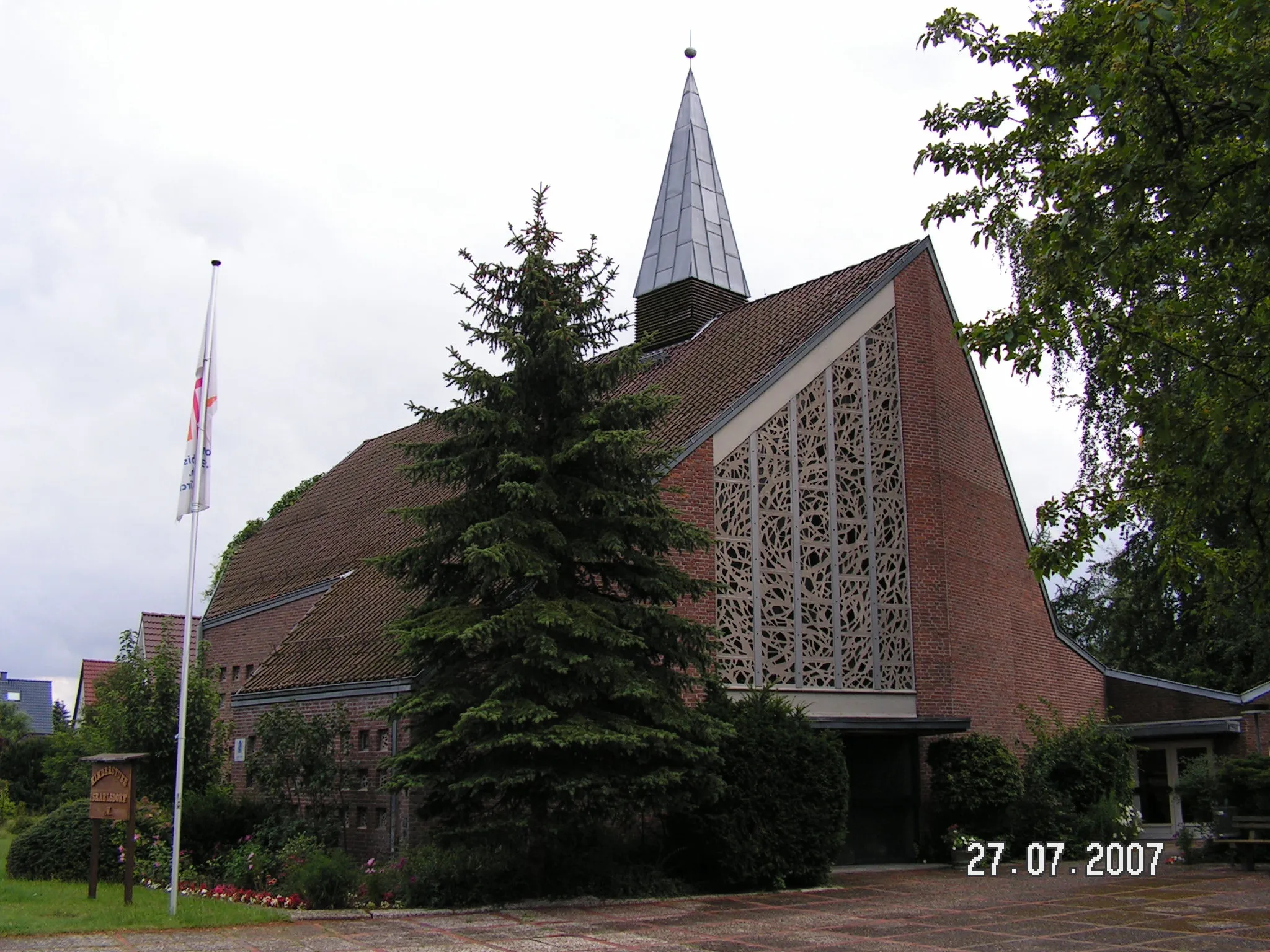 Photo showing: Dietrich-Bonhoeffer-Kapelle in Lübeck-Israelsdorf