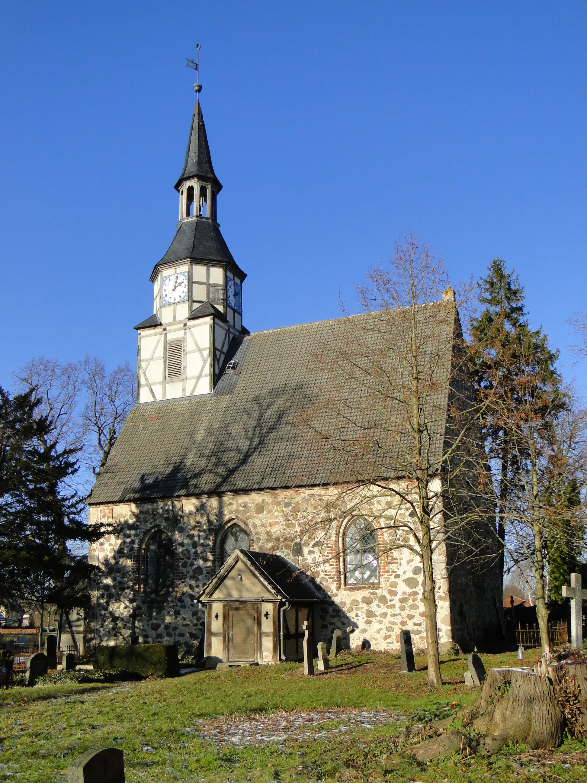 Photo showing: Church in Schwichtenberg, district Mecklenburg-Strelitz, Mecklenburg-Vorpommern, Germany