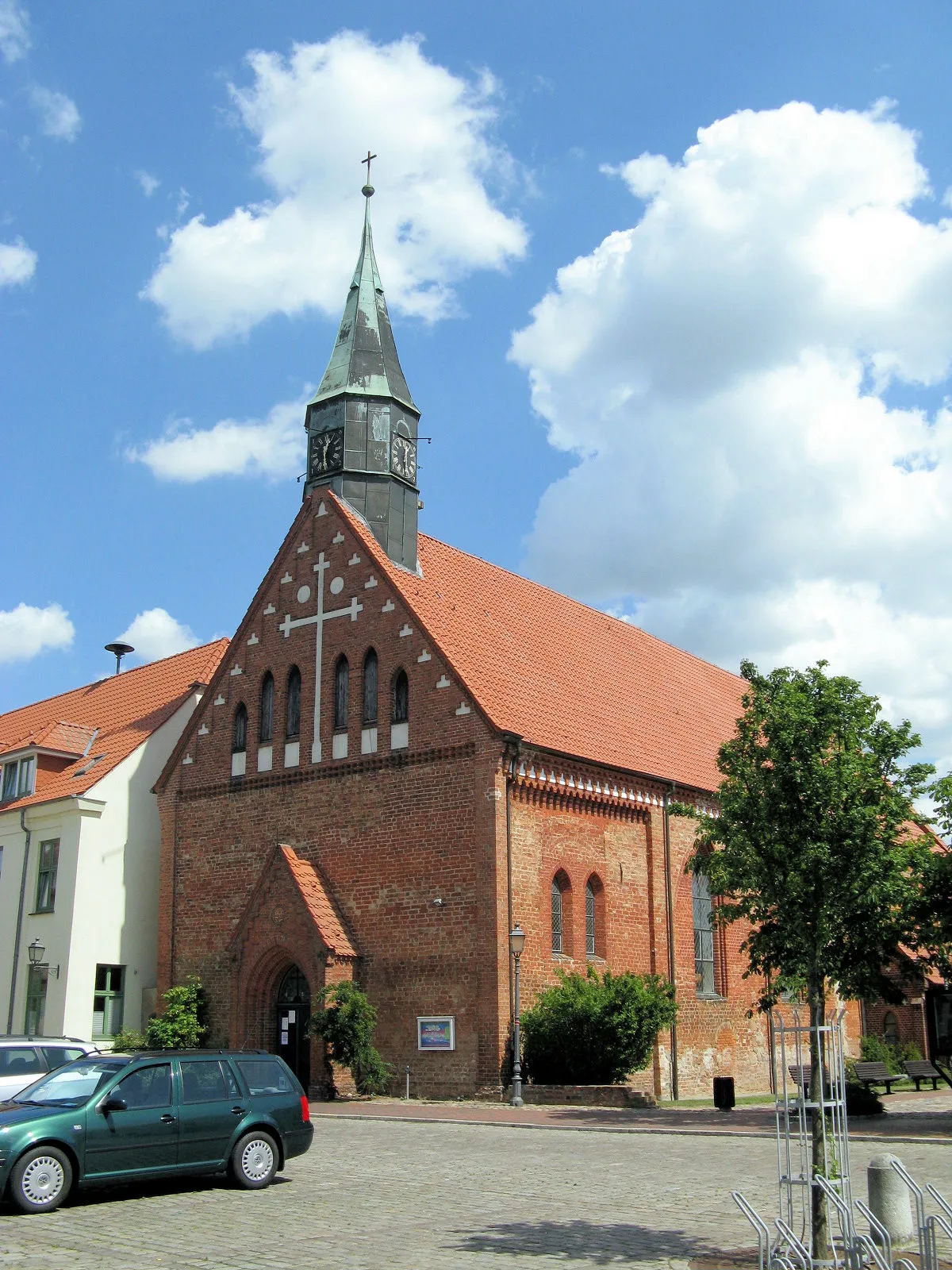 Photo showing: Church in Krakow am See, disctrict Güstrow, Mecklenburg-Vorpommern, Germany