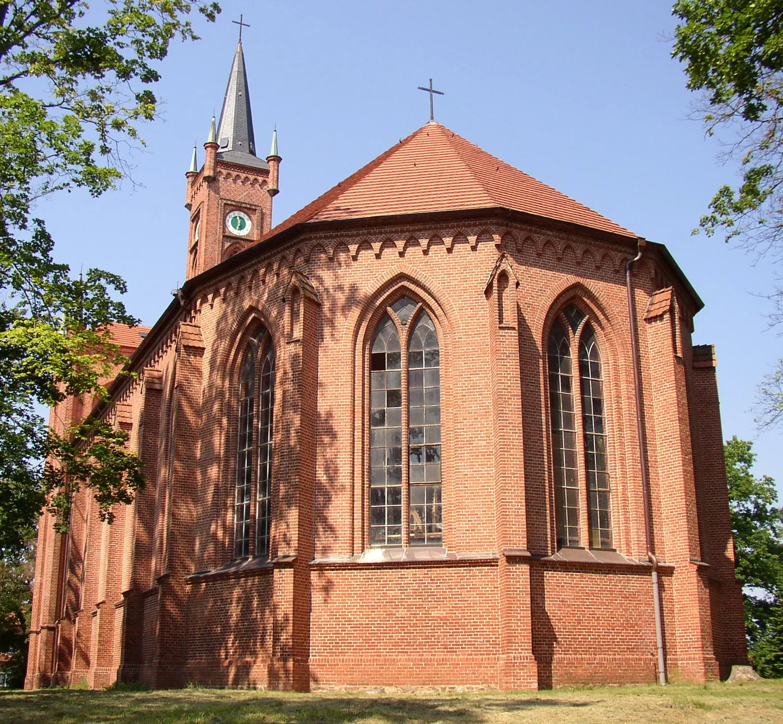 Photo showing: Church in Redefin in Mecklenburg-Western Pomerania, Germany