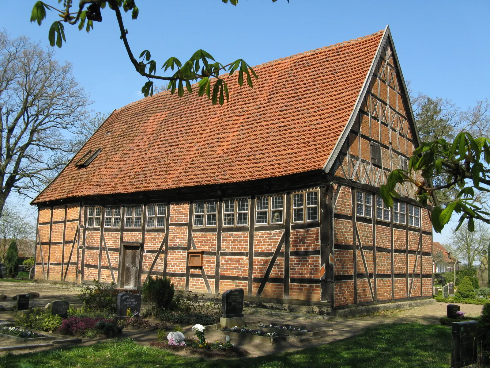 Photo showing: Church in Retzow, Mecklenburg, Germany