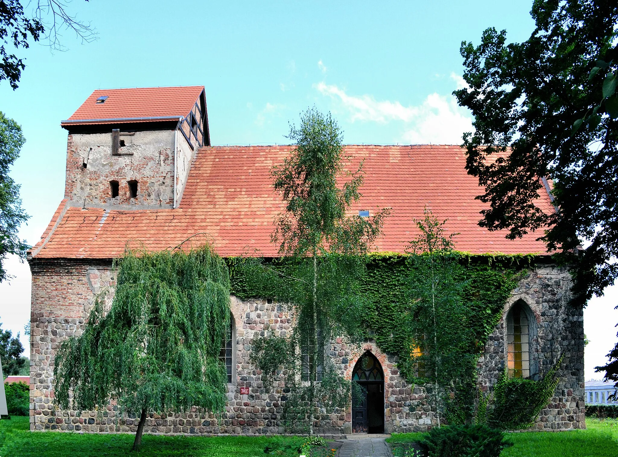 Photo showing: Kościół św. Antoniego Padewskiego w Buku (powiat policki)