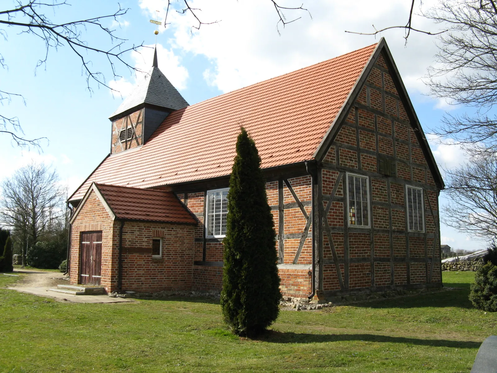 Photo showing: Church in Plauerhagen, district Ludwigslust-Parchim, Germany