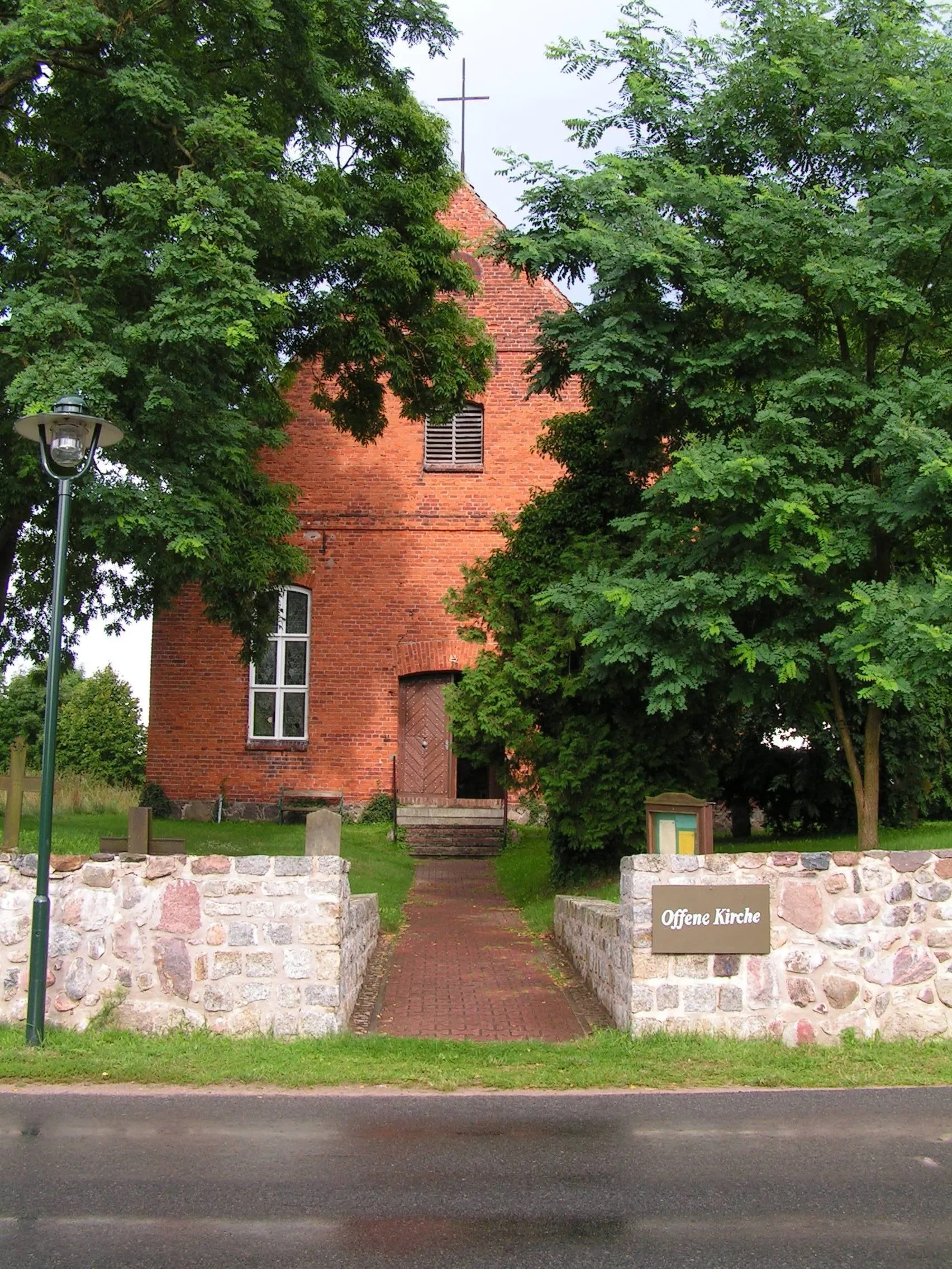 Photo showing: Evangelische Kirche in Strasen
