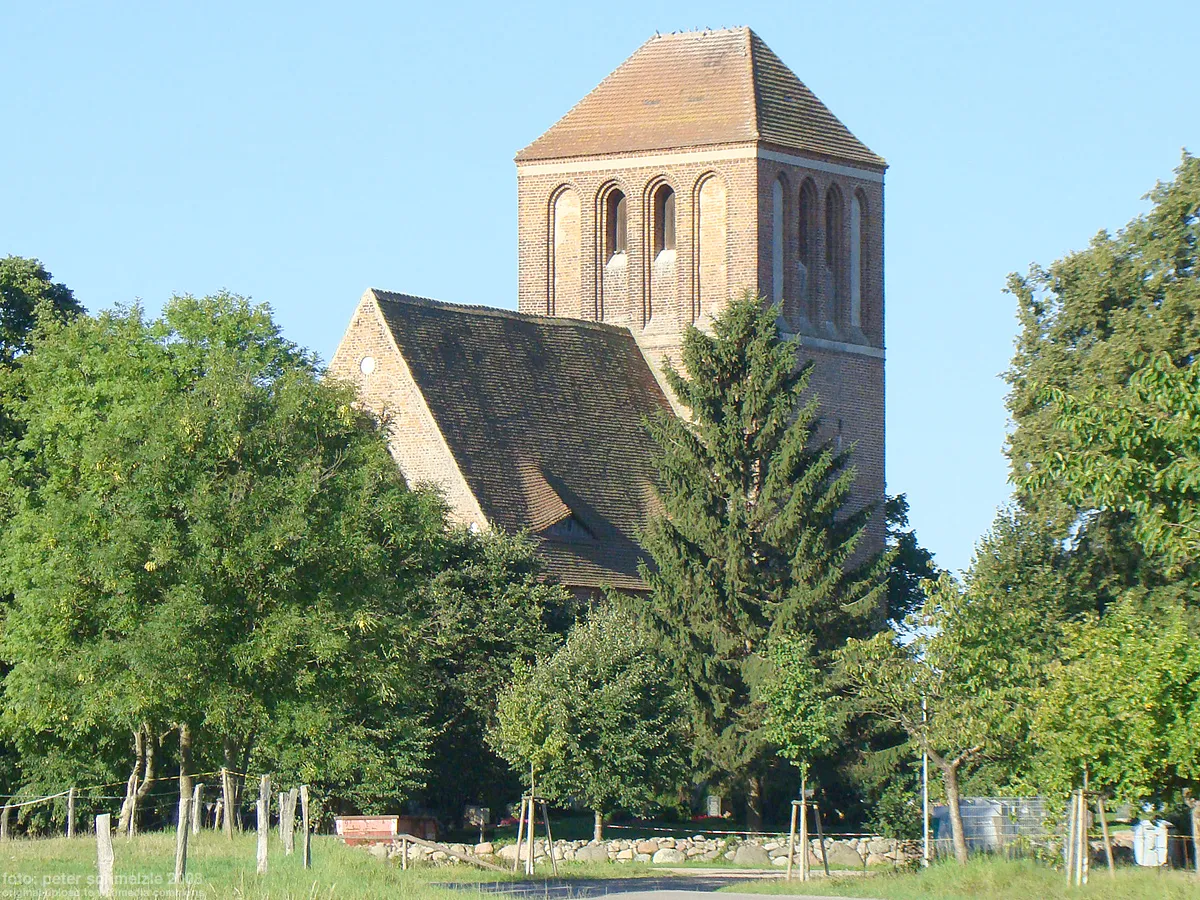 Photo showing: Kirche in Schwinkendorf