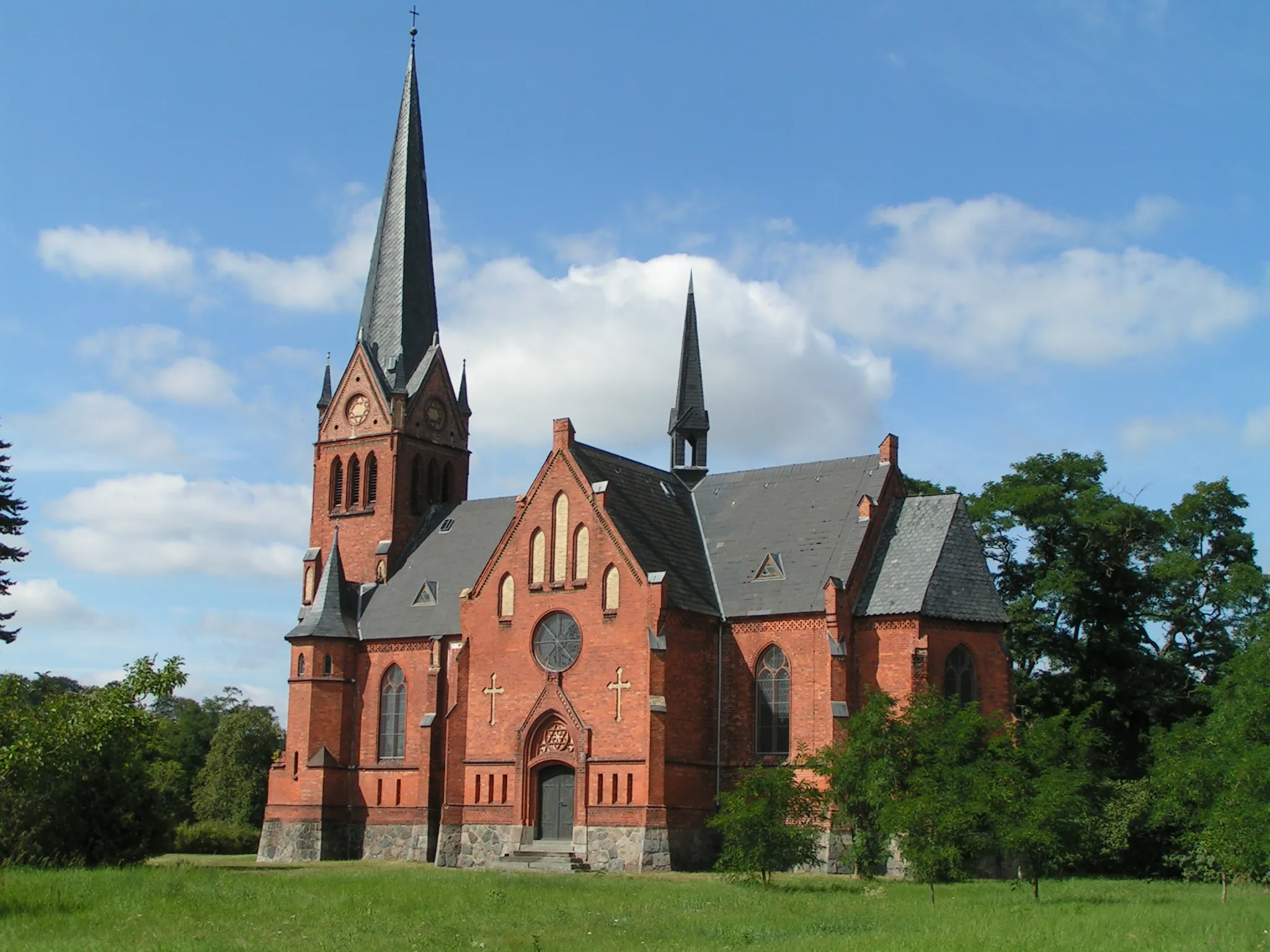 Photo showing: Neue Kirche von de:Remplin