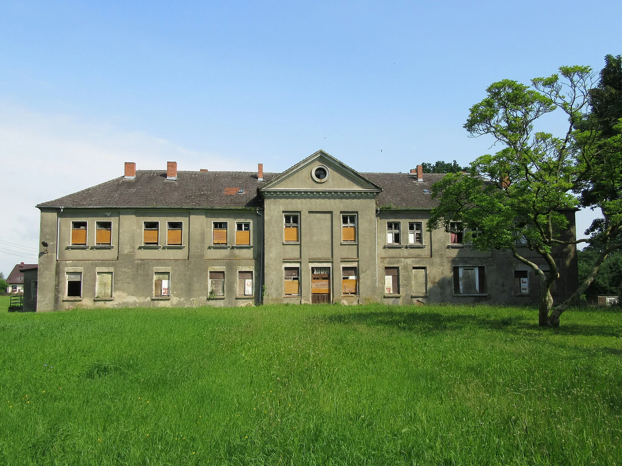 Photo showing: Rubow Herrenhaus