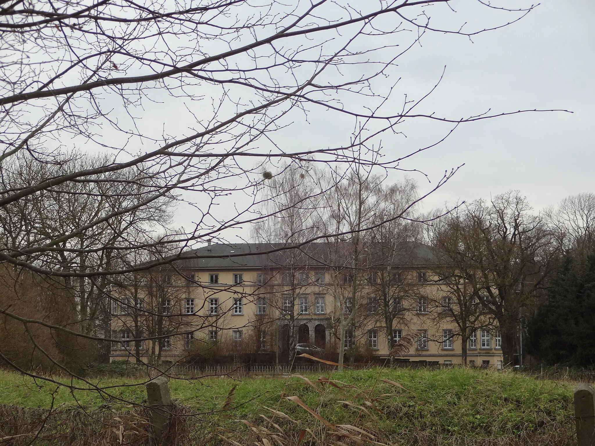 Photo showing: als Baudenkmal geschütztes Schloss Vogelsang in der Gemeinde Vogelsang-Warsin, Landkreis Vorpommern-Greifswald