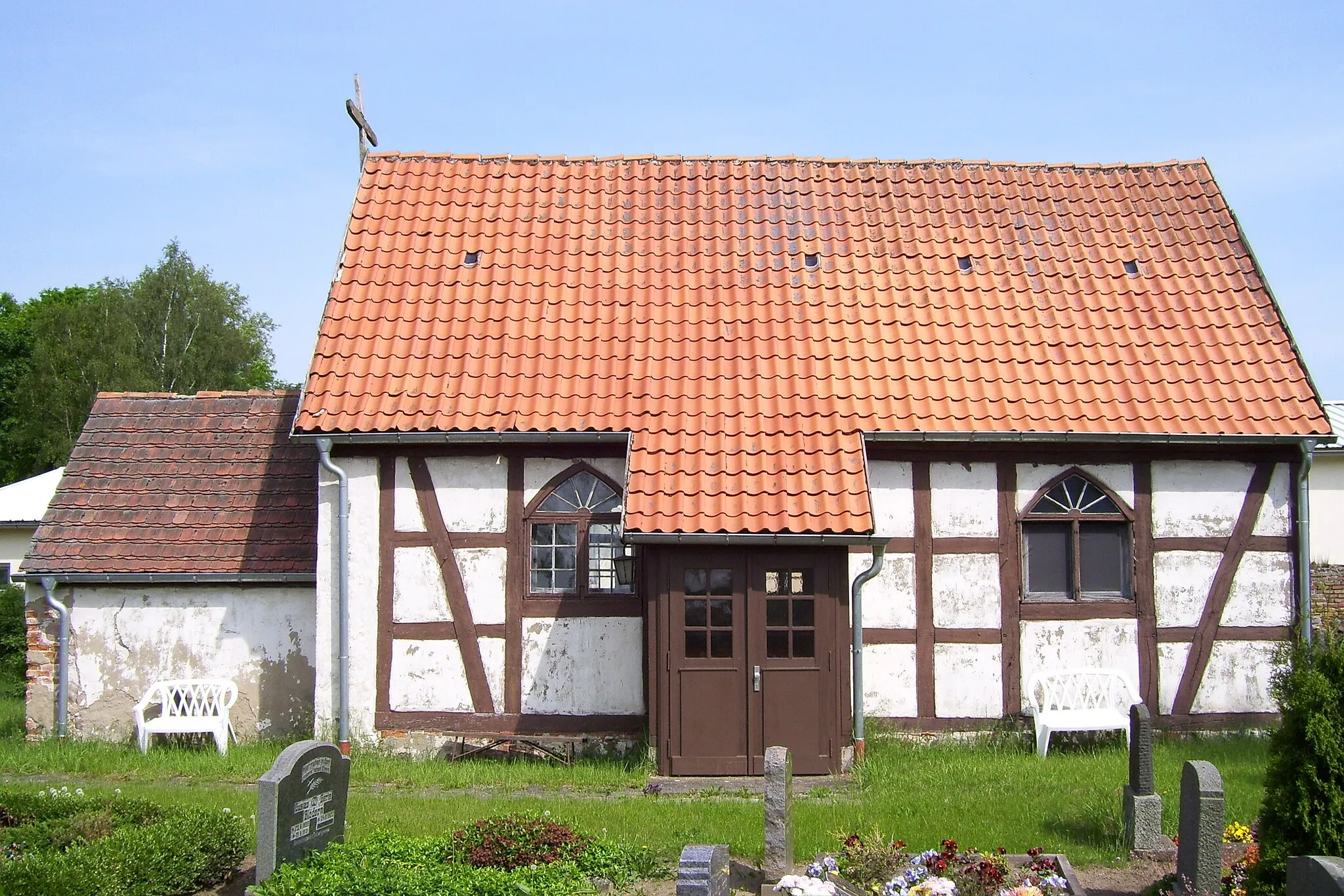 Photo showing: Kapelle Kuntzow - Landkreis Ostvorpommern
Südseite
