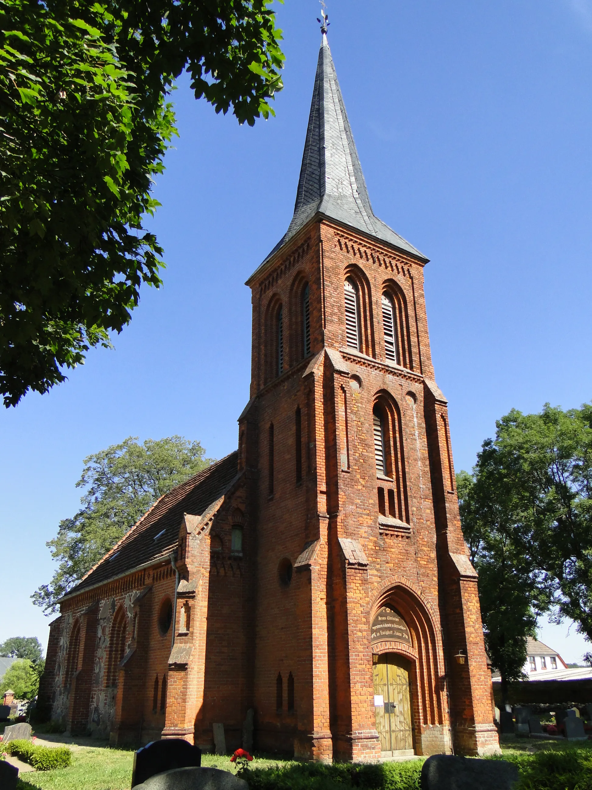 Photo showing: Church in Ritzerow, district Demmin, Mecklenburg-Vorpommern, Germany