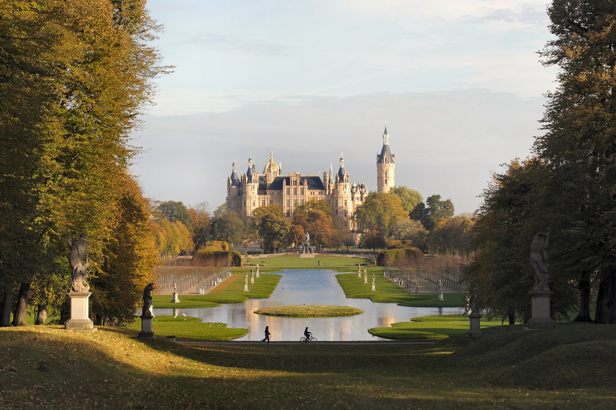Photo showing: Schwerin Castle, Germany