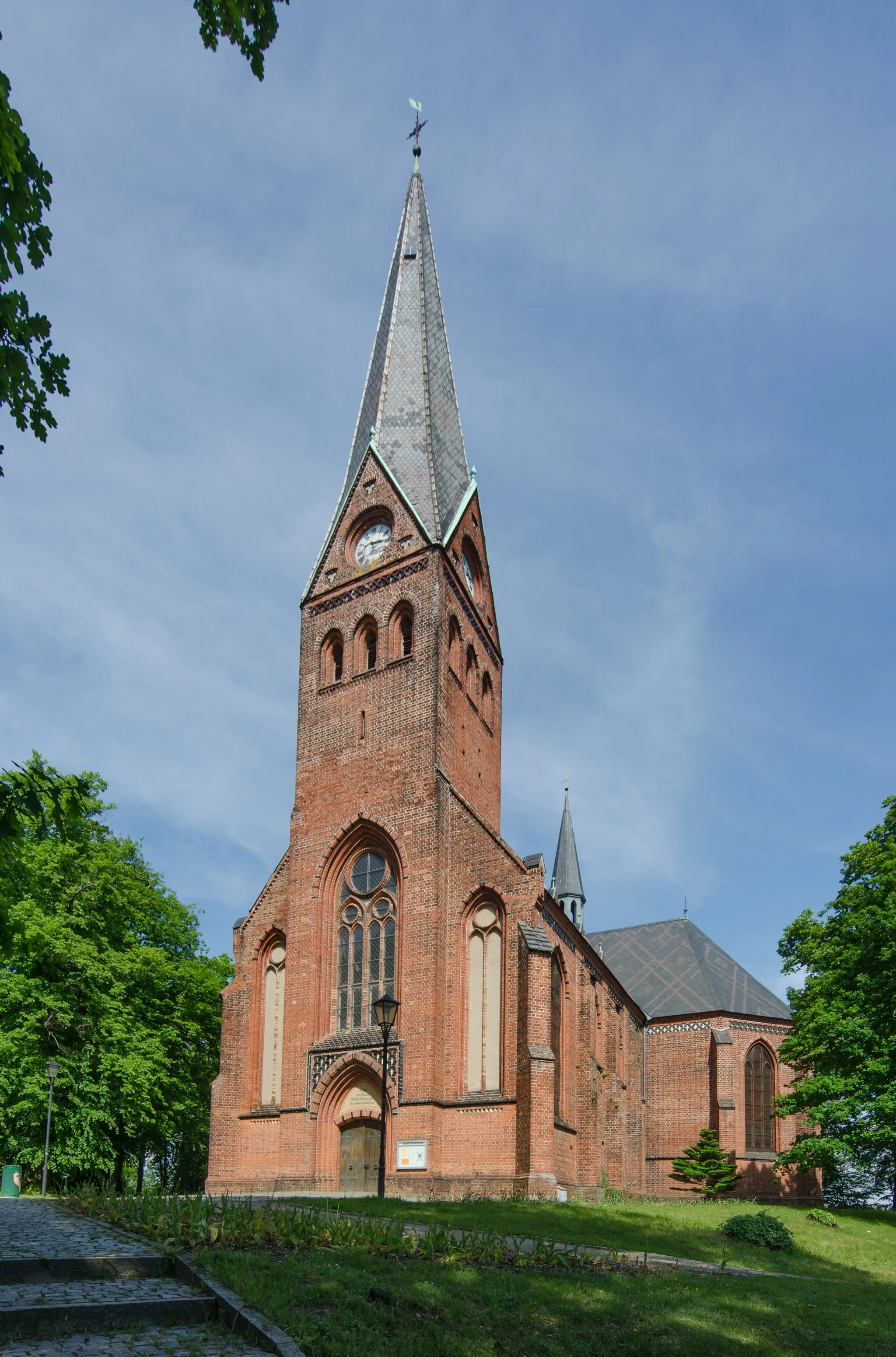 Photo showing: Malchow Stadtkirche von Südwesten