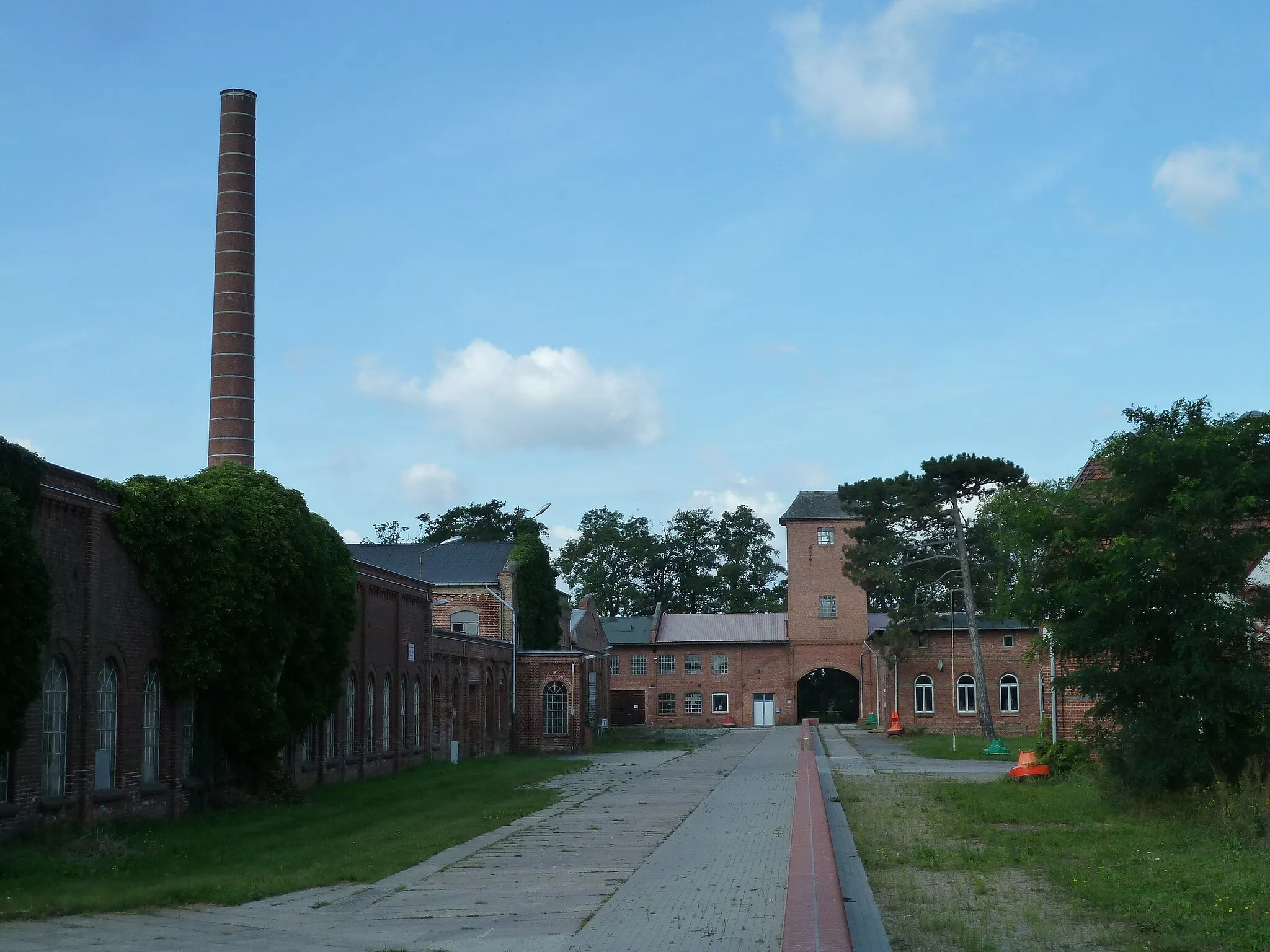 Photo showing: Neu Kaliß, Papierfabrik