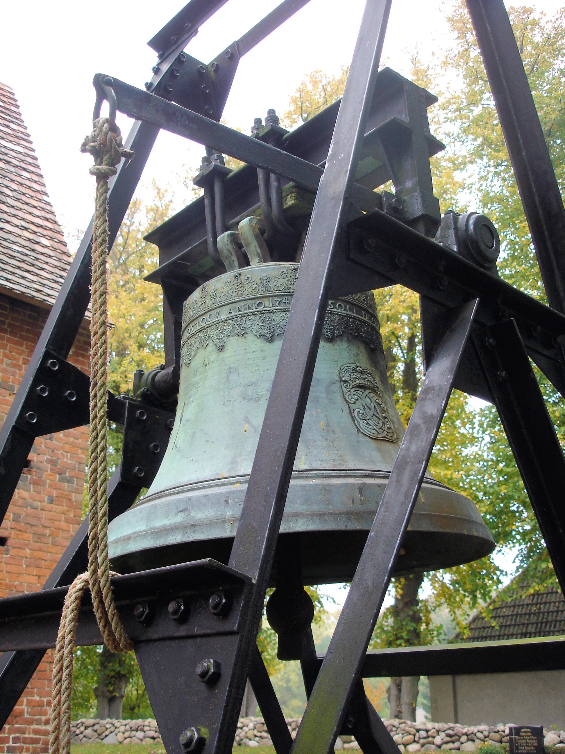 Photo showing: Churchbell in Passee, Mecklenburg, Germany