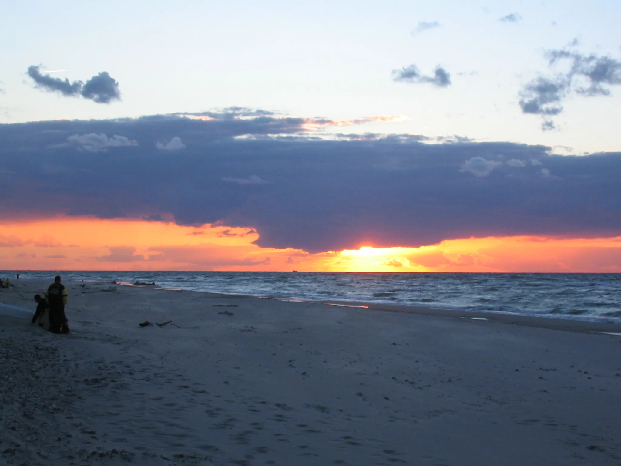 Photo showing: Sunset near Nonnevitz (Dranske) on Rügen island, Germany