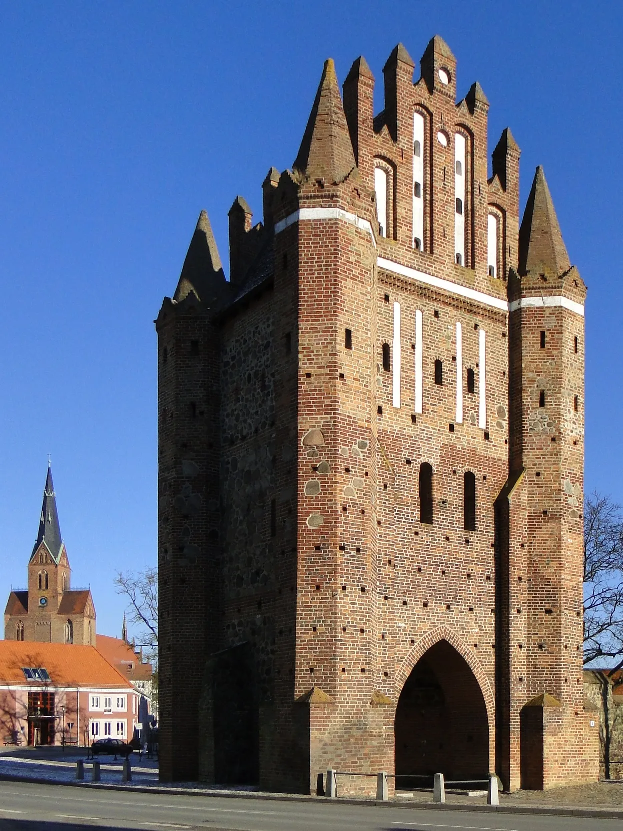 Photo showing: City gate Neubrandenburger Tor in Friedland, district Mecklenburg-Strelitz, Mecklenburg-Vorpommern, Germany