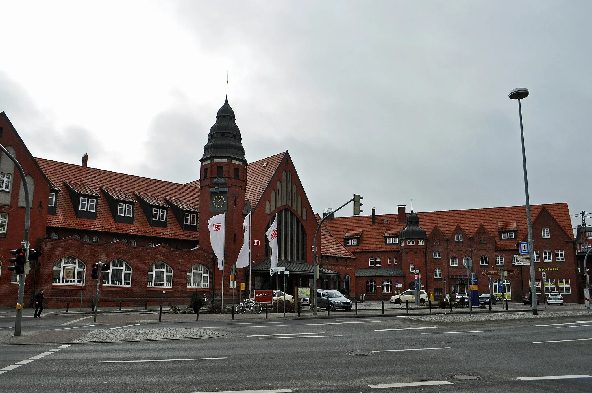 Photo showing: Stralsund, Hauptbahnhof (2013-02-03), by Klugschnacker in Wikipedia (5)