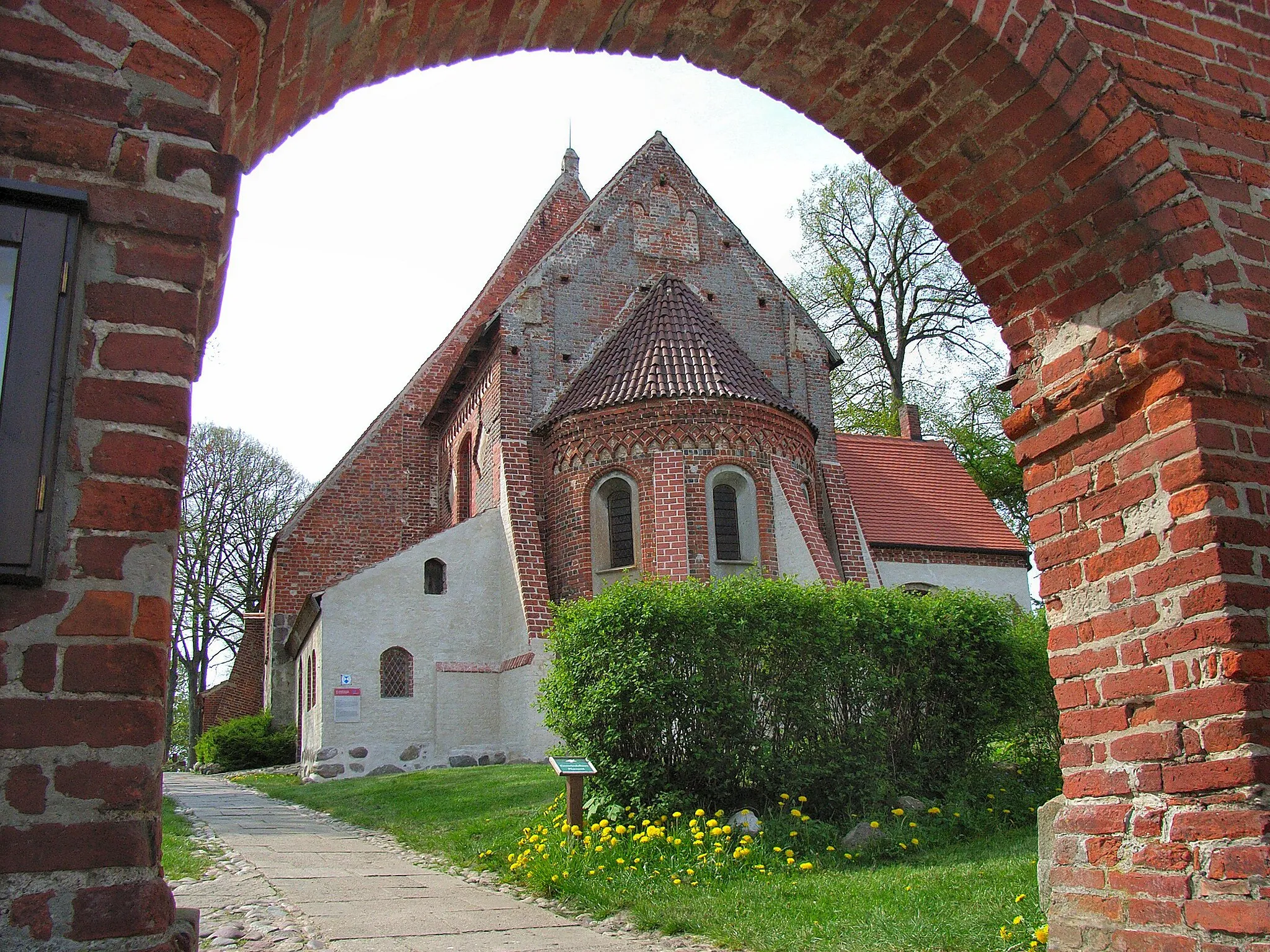 Photo showing: the church in Altenkirchen on the island Rügen