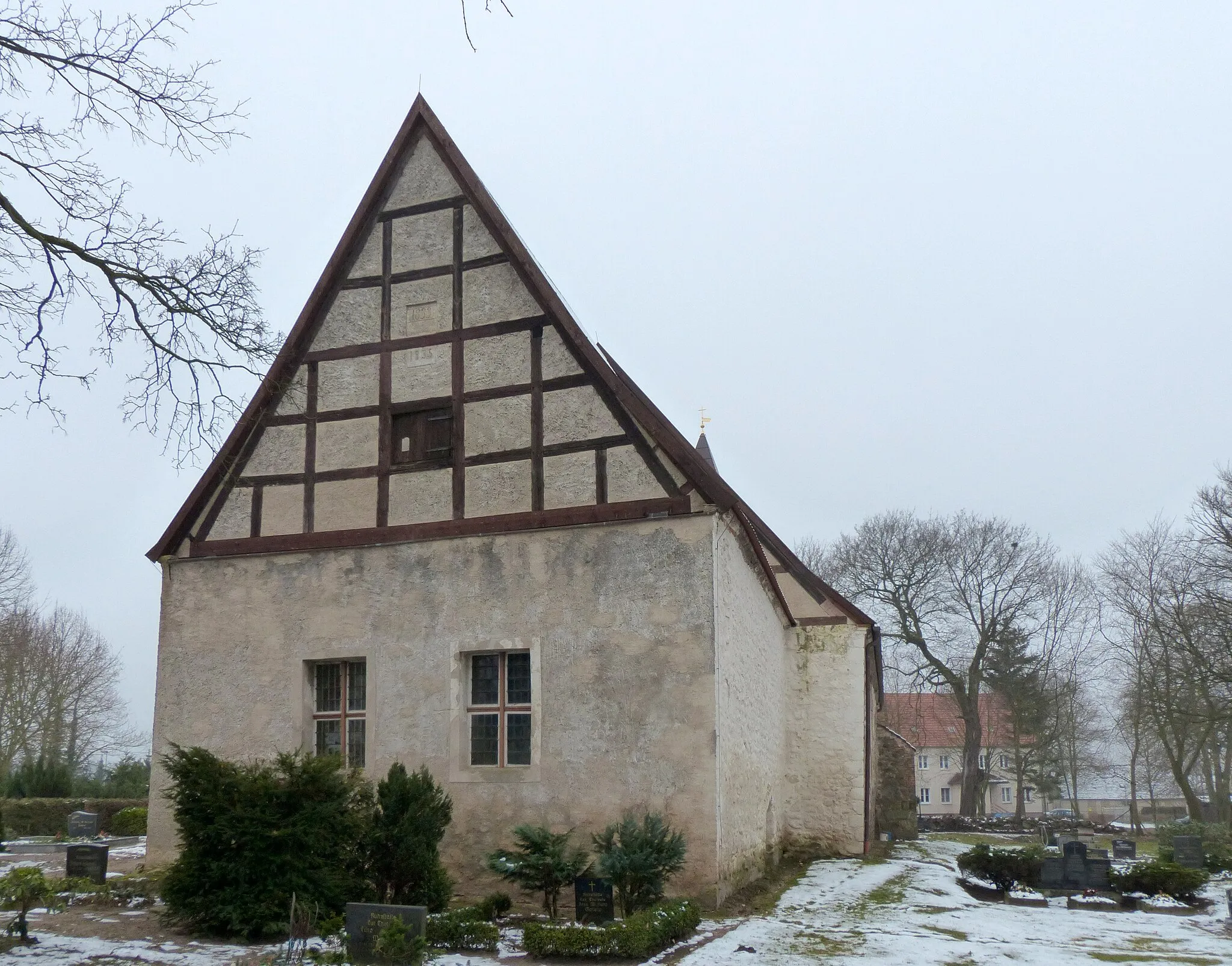 Photo showing: Kirche in Rathebur, Ostgiebel