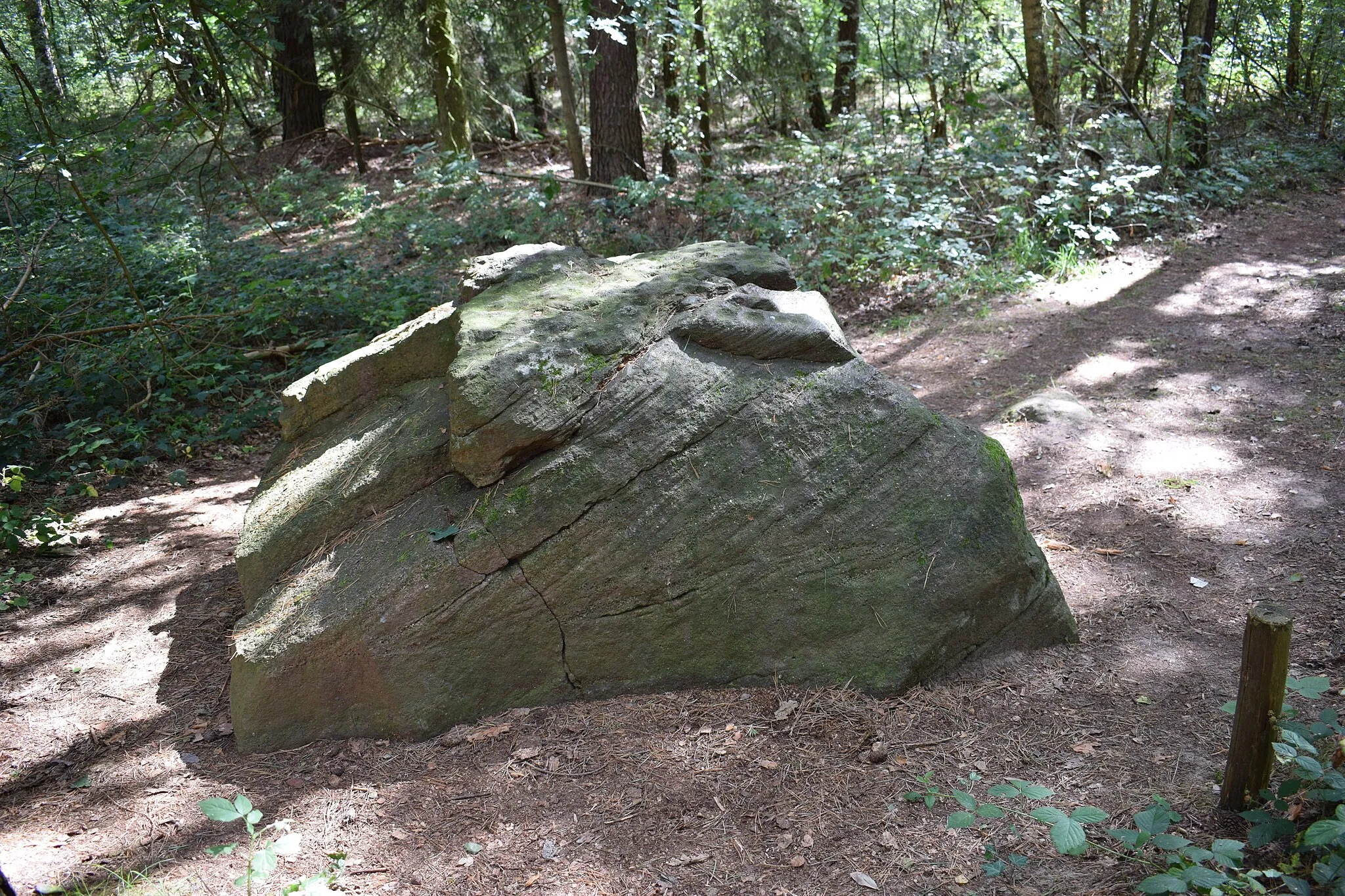 Photo showing: Schälchenstein Zislow