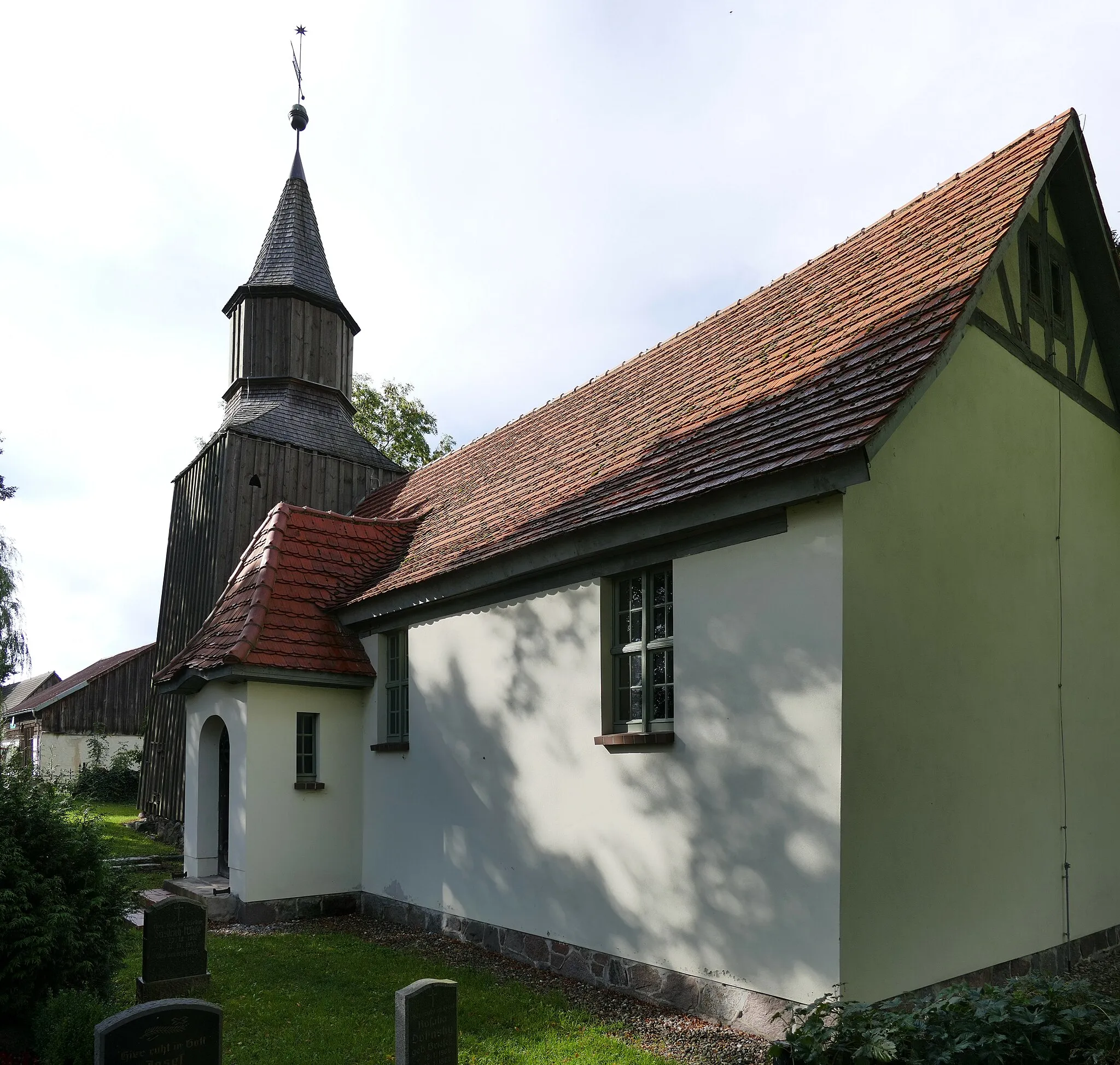 Photo showing: Kirche Lebbin, Groß Teetzleben, Ansicht von Südosten
