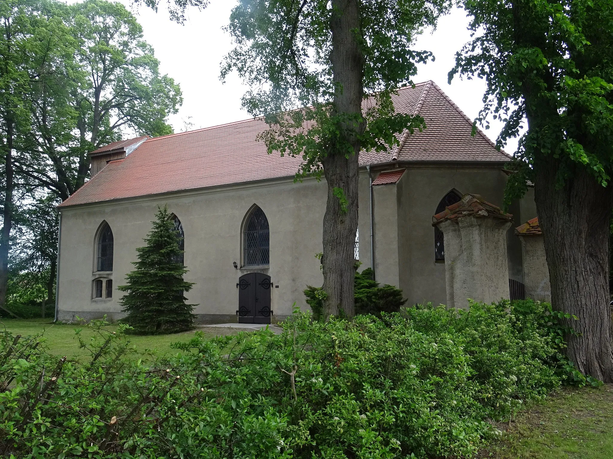Photo showing: denkmalgeschützte Kirche in Liepgarten