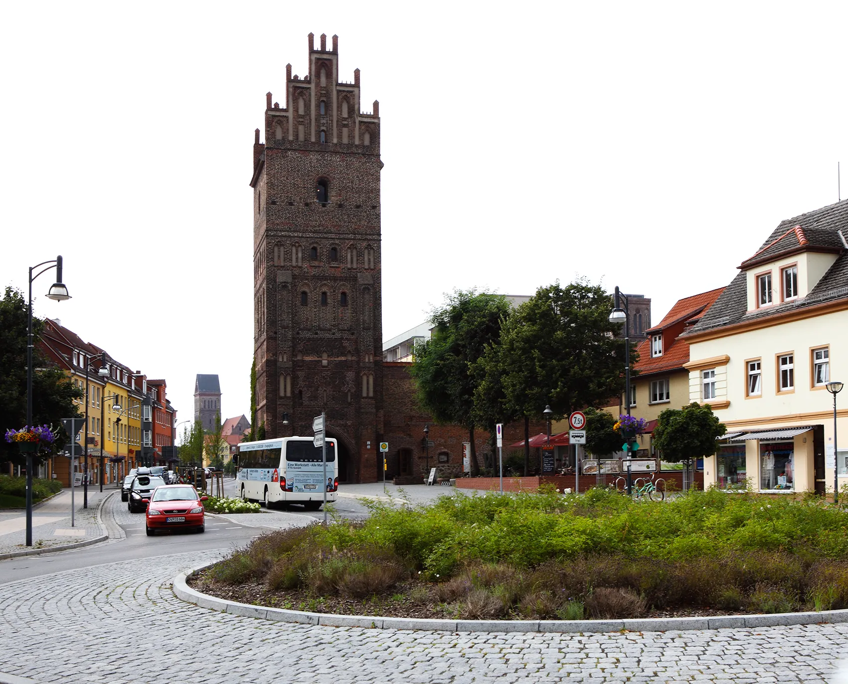 Photo showing: Anklam. For Hanseatic League Cities List. Published:
Nikolay Yagunov, Tatiana Yagunova. Hanse centuries later. Germany. Poland. Russia. Lithuania: the album of photos — Kaliningrad, Vilnius: Standartu Spaustuve, 2015. — Volume II. — 208 p. — 1500 сopies. — ISBN 978-609-8180-02-2. — P. 80-85.