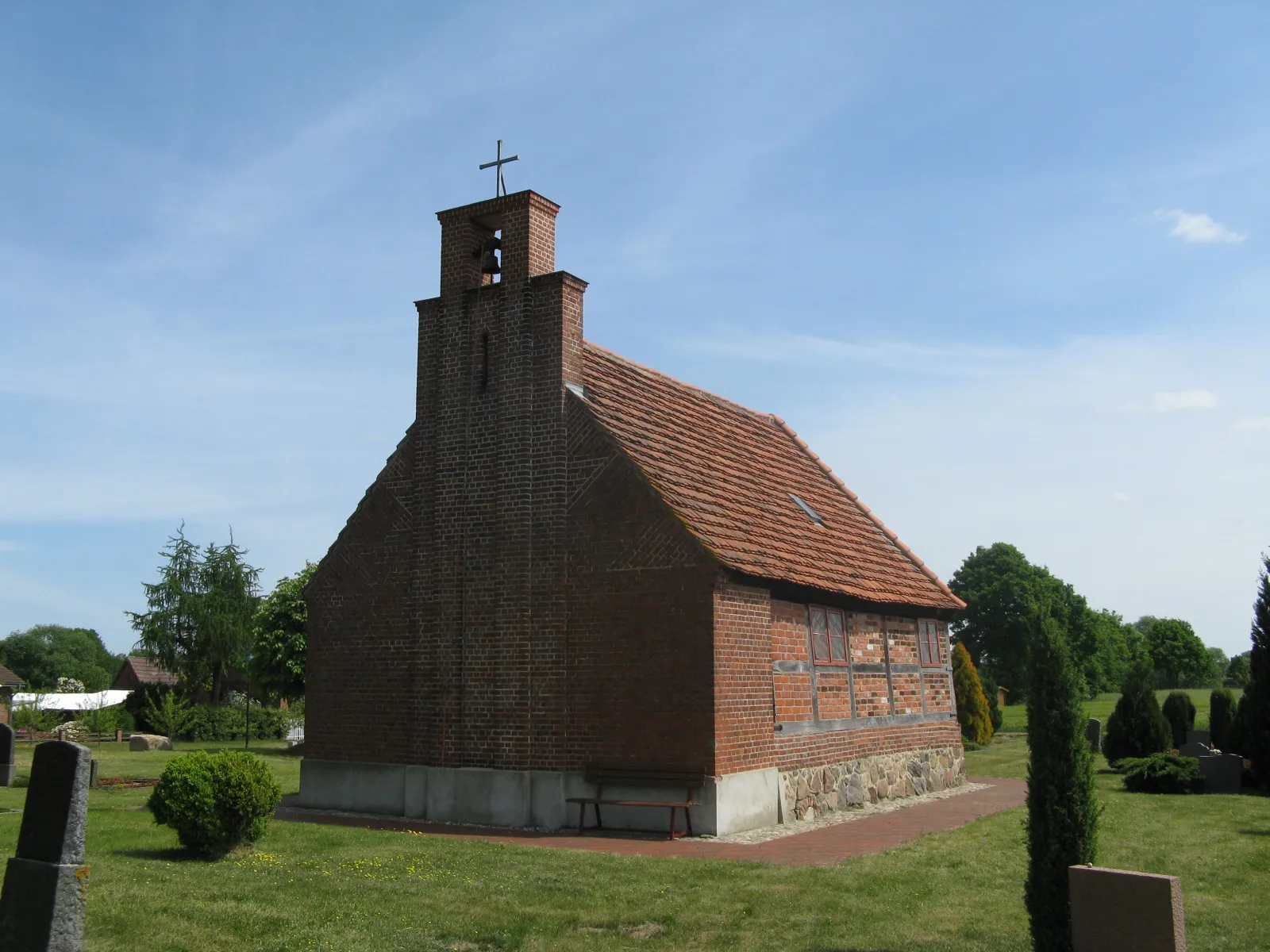 Photo showing: Church in Rensdorf, Mecklenburg-Vorpommern, Germany