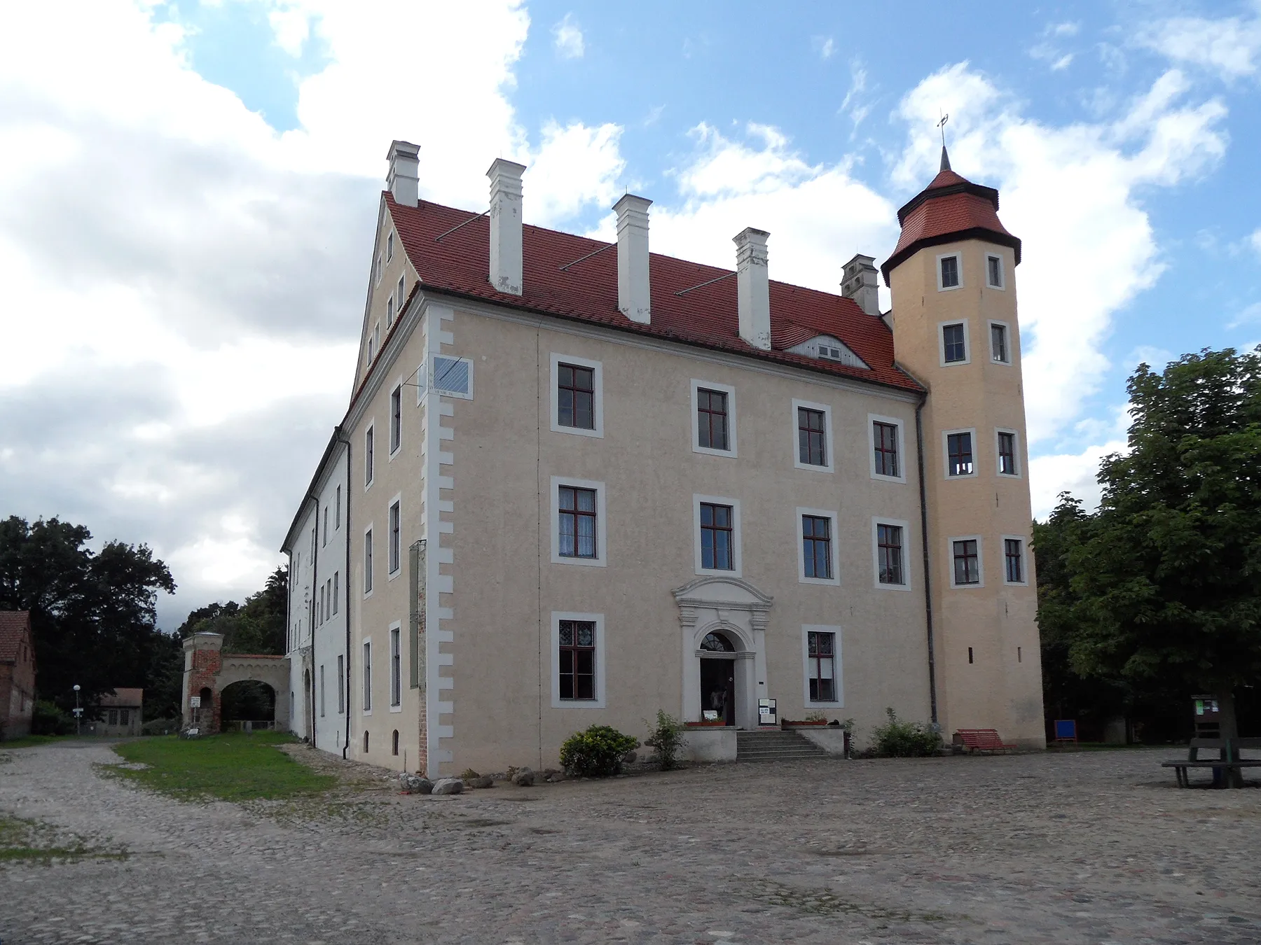 Photo showing: Schloss Penkun, Landkreis Vorpommern-Greifswald, Mecklenburg-Vorpommern